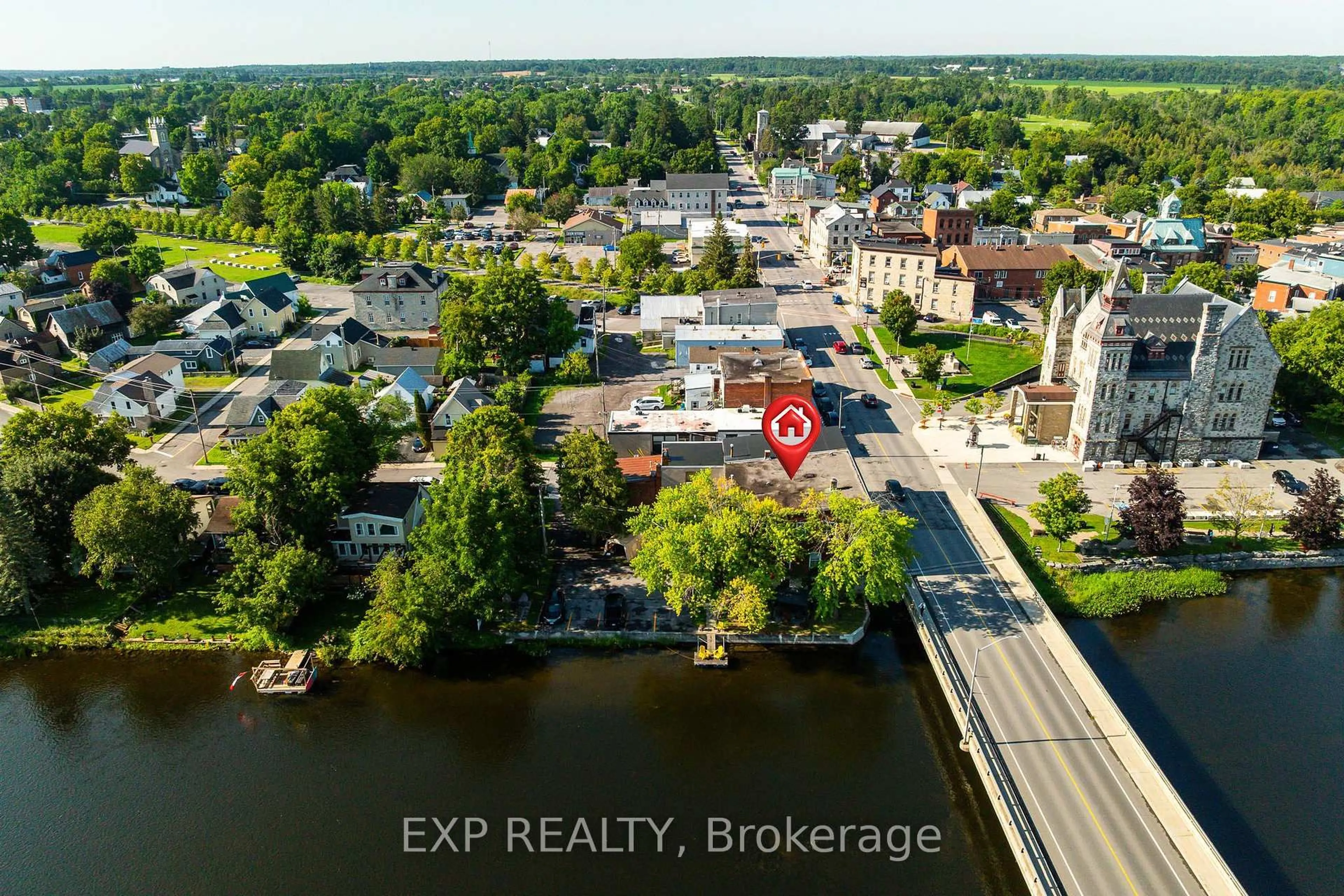 A pic from outside/outdoor area/front of a property/back of a property/a pic from drone, street for 5-7 Bridge St, Almonte Ontario K0A 1A0