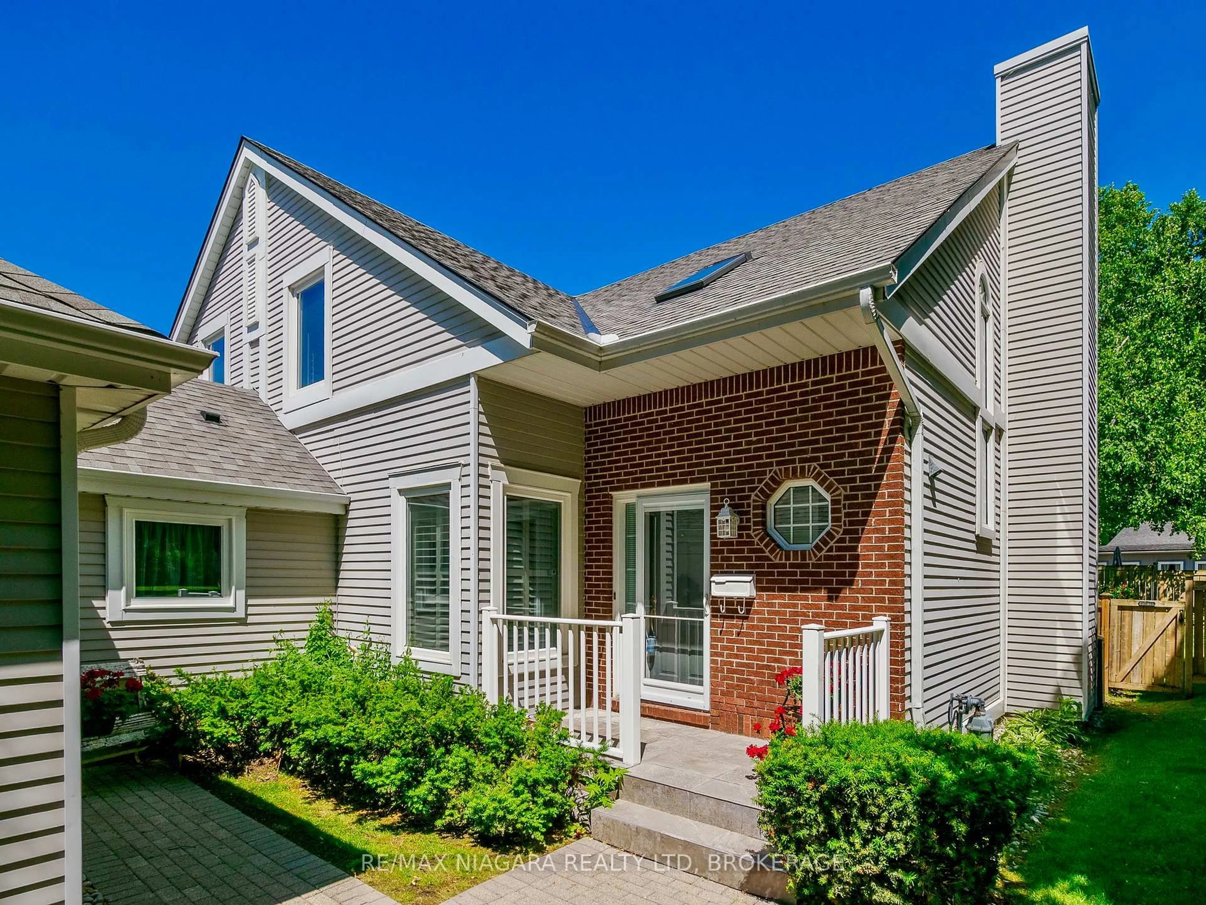 Home with brick exterior material, street for 5 Lakeside Dr #23, St. Catharines Ontario L2M 1P3