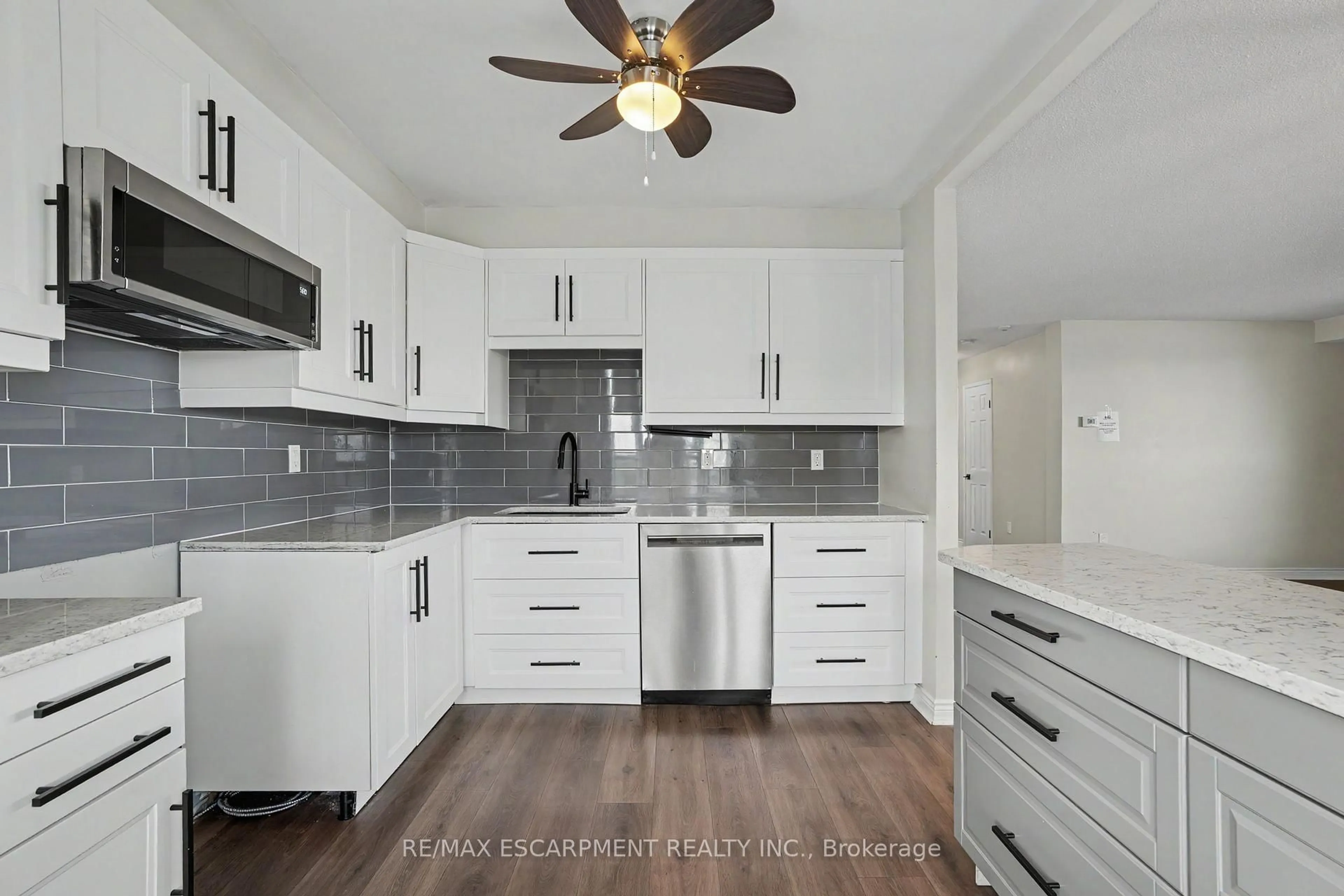 Open concept kitchen, ceramic/tile floor for 432 Main St #603, Hamilton Ontario L8N 1J9