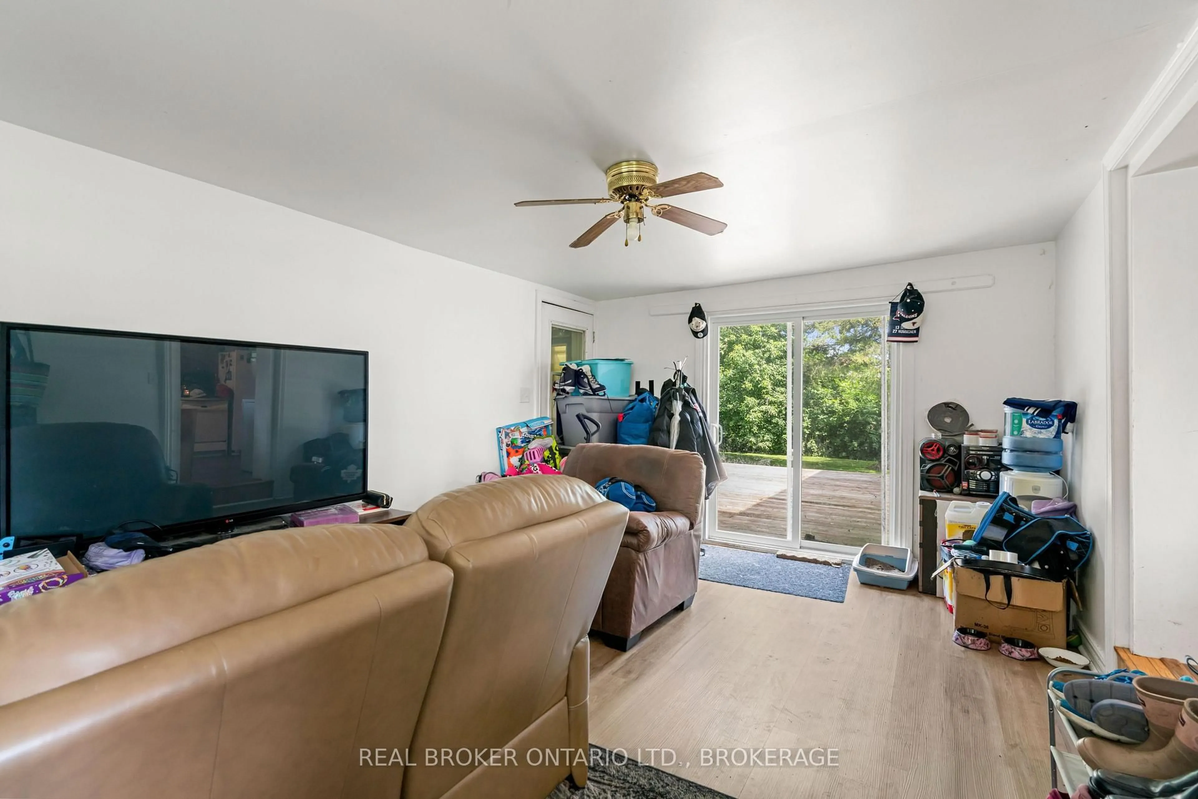 Living room with furniture, unknown for 15631 Manning Rd, South Stormont Ontario K0C 1M0