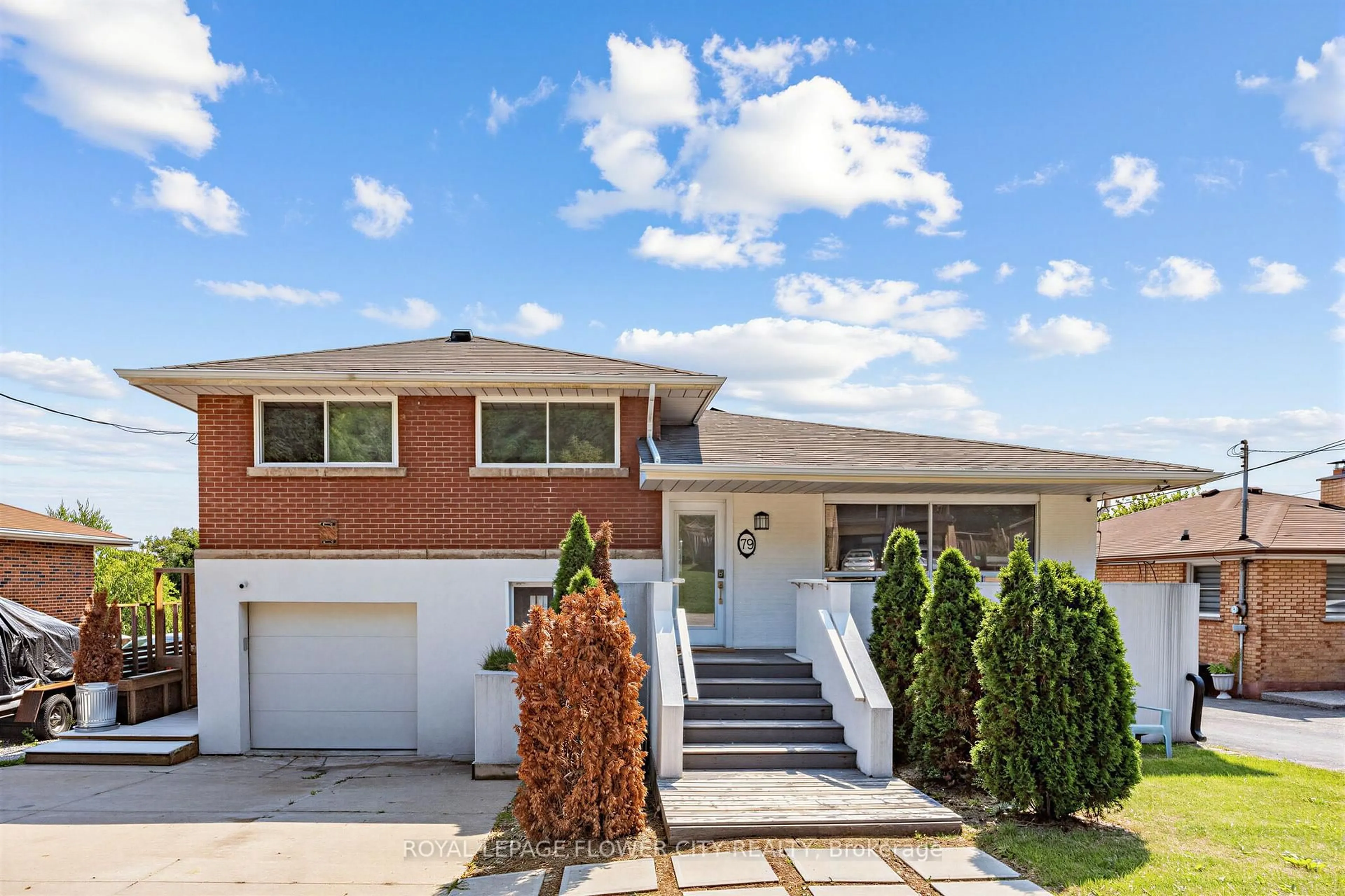 Home with vinyl exterior material, street for 79 Kimberly Dr, Hamilton Ontario L8K 4K7