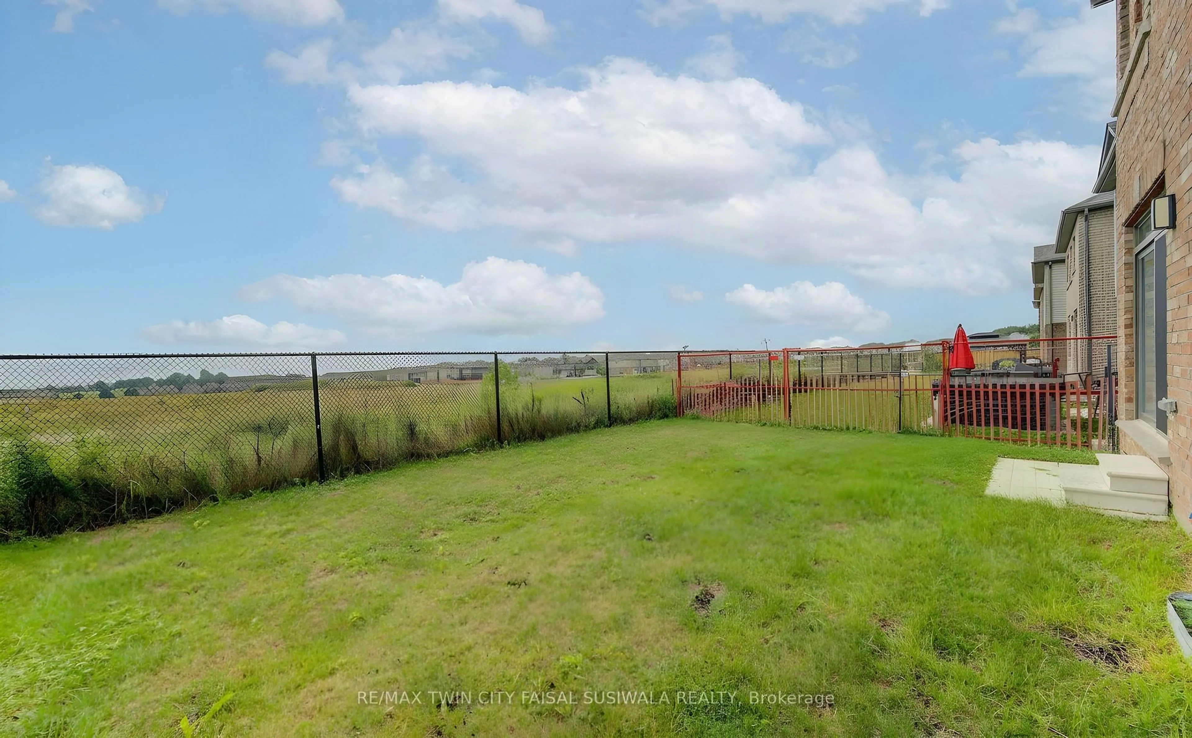A pic from outside/outdoor area/front of a property/back of a property/a pic from drone, water/lake/river/ocean view for 10 Mildred Gillies St, North Dumfries Ontario N0B 1E0