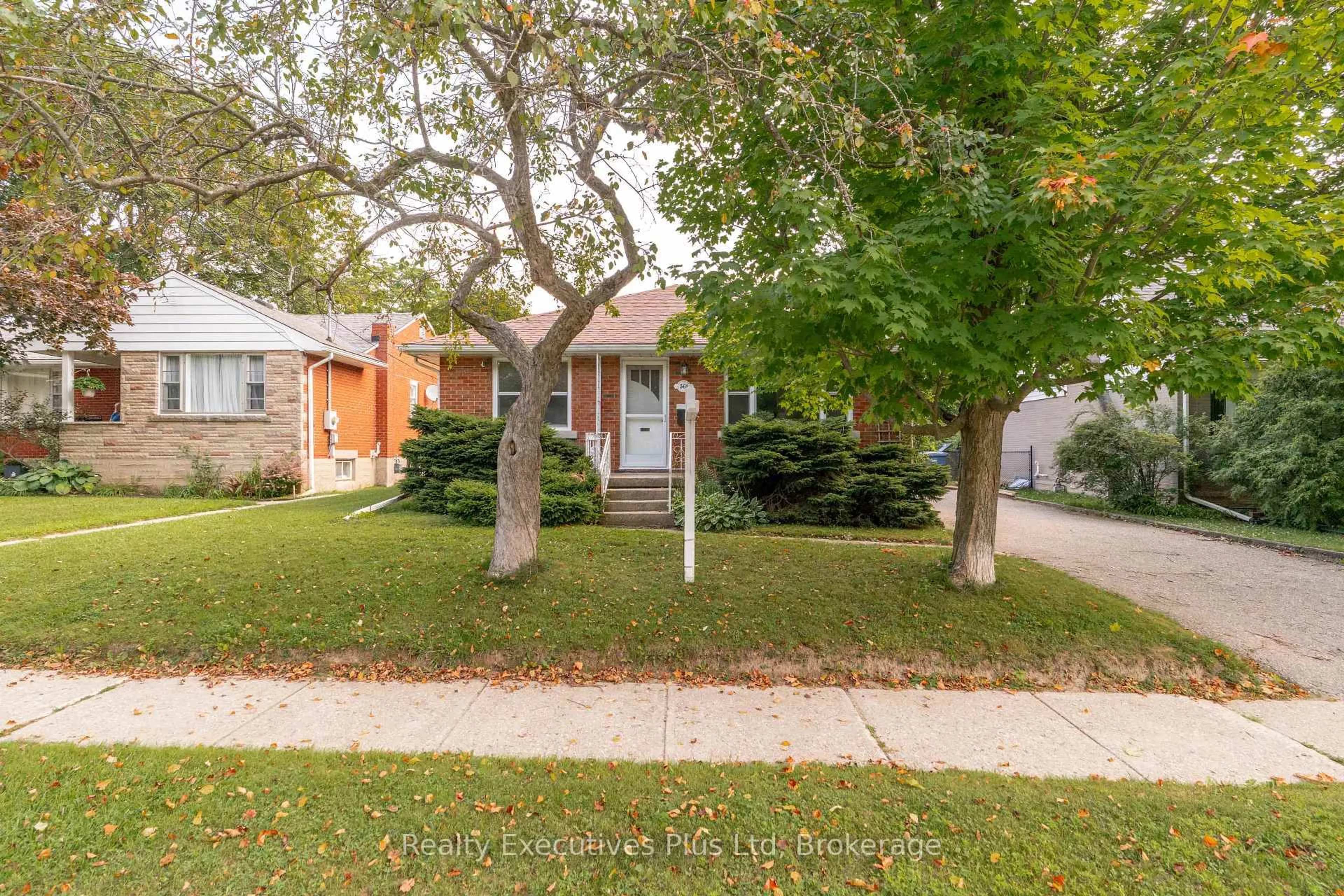 Home with brick exterior material, street for 361 Metcalfe St, Guelph Ontario N1E 4Z5