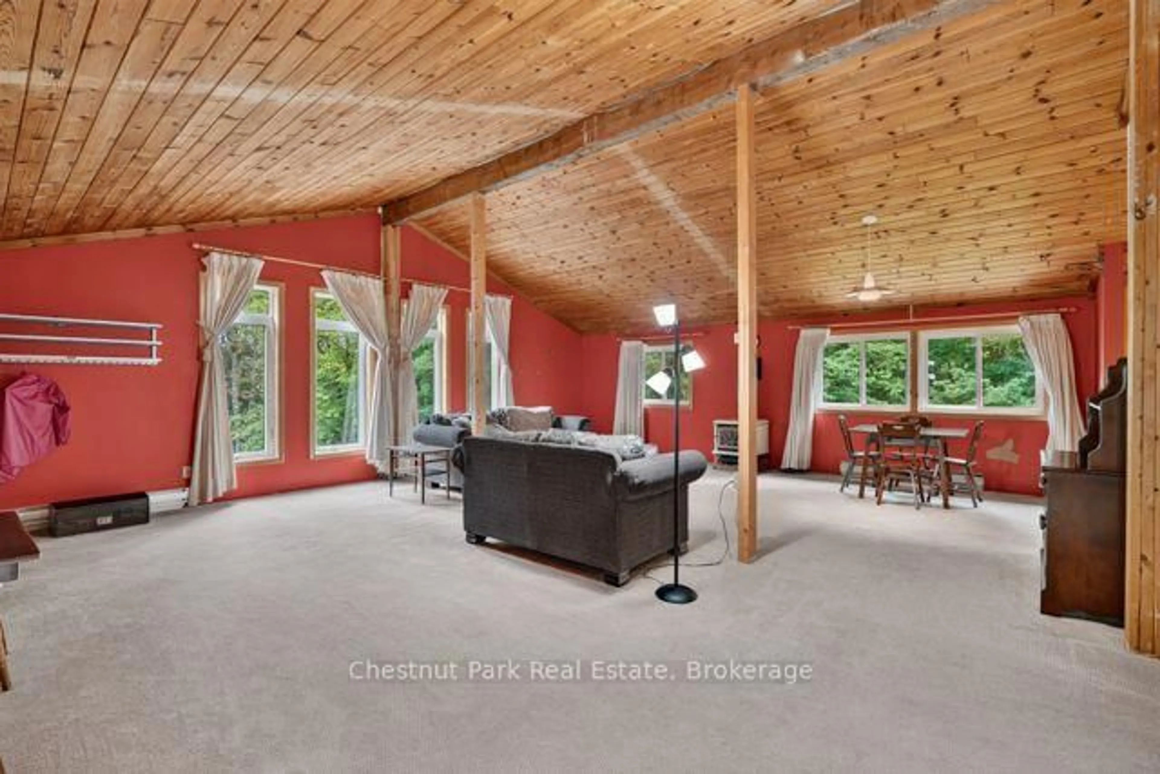 Unknown for 1039 South Waseosa Lake Rd, Huntsville Ontario P1H 2N5