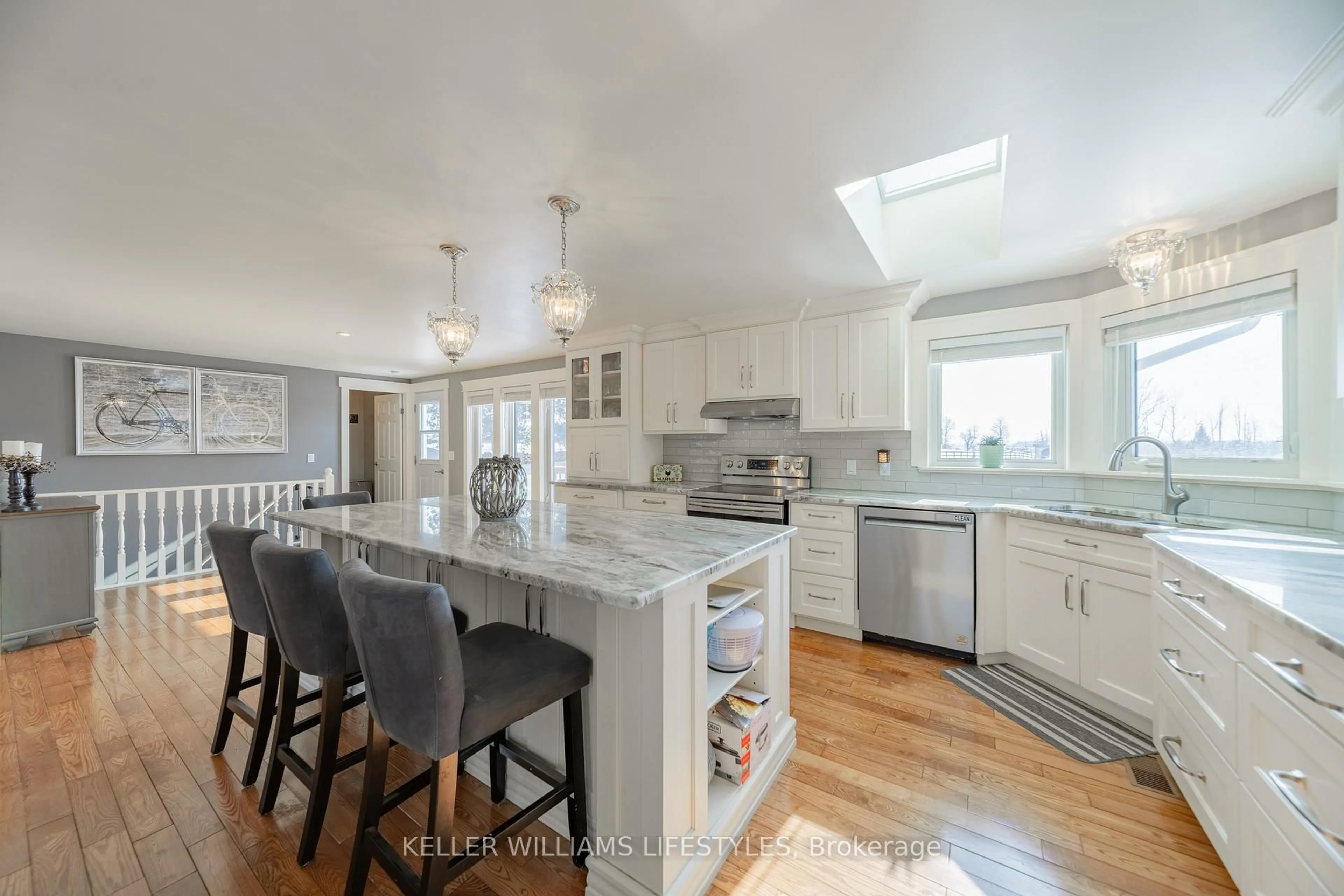 Open concept kitchen, ceramic/tile floor for 79904 Pondsview Rd, Central Huron Ontario N7A 3X8
