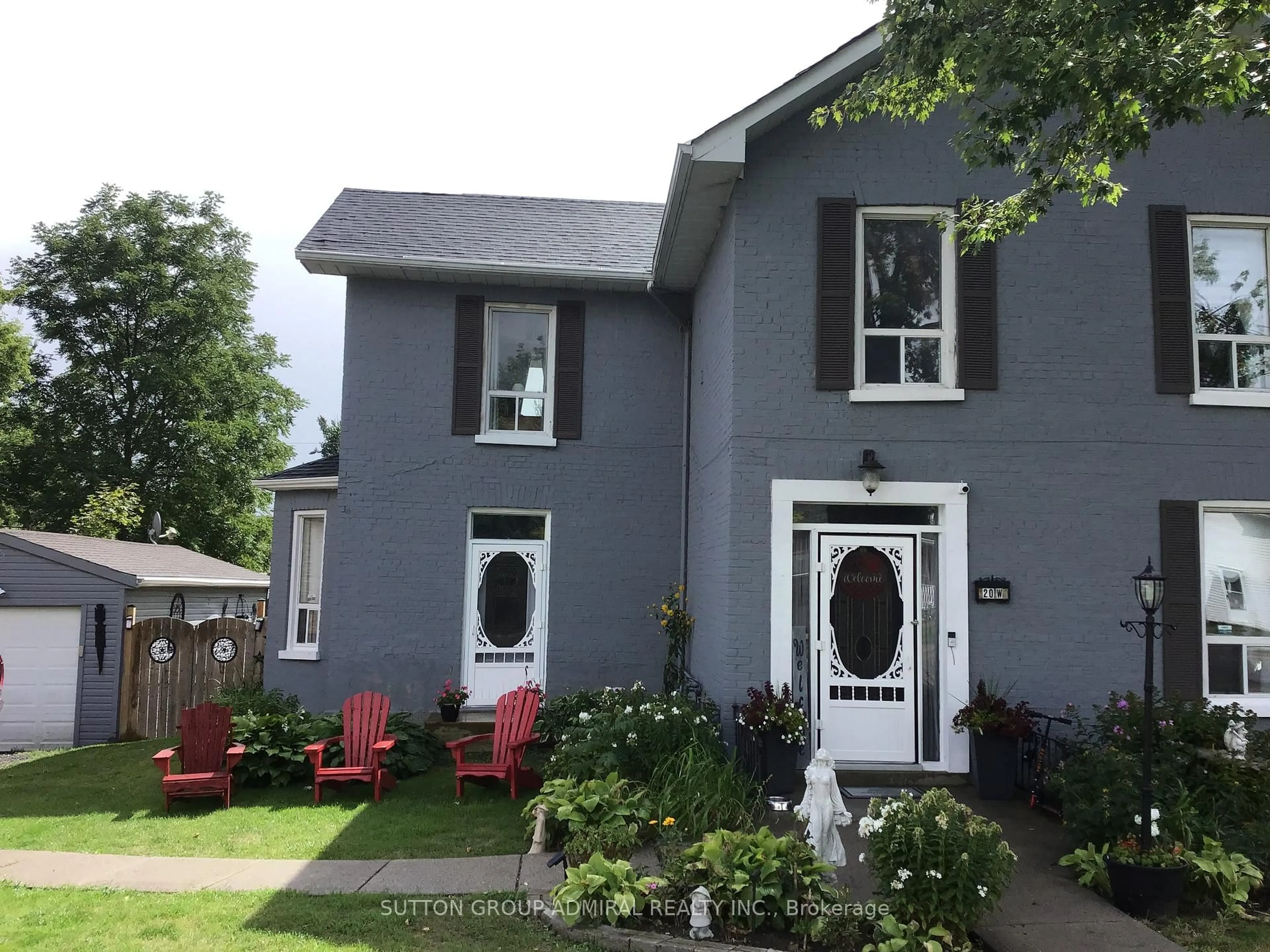 Home with vinyl exterior material, street for 20 King St, Kawartha Lakes Ontario K0L 2W0
