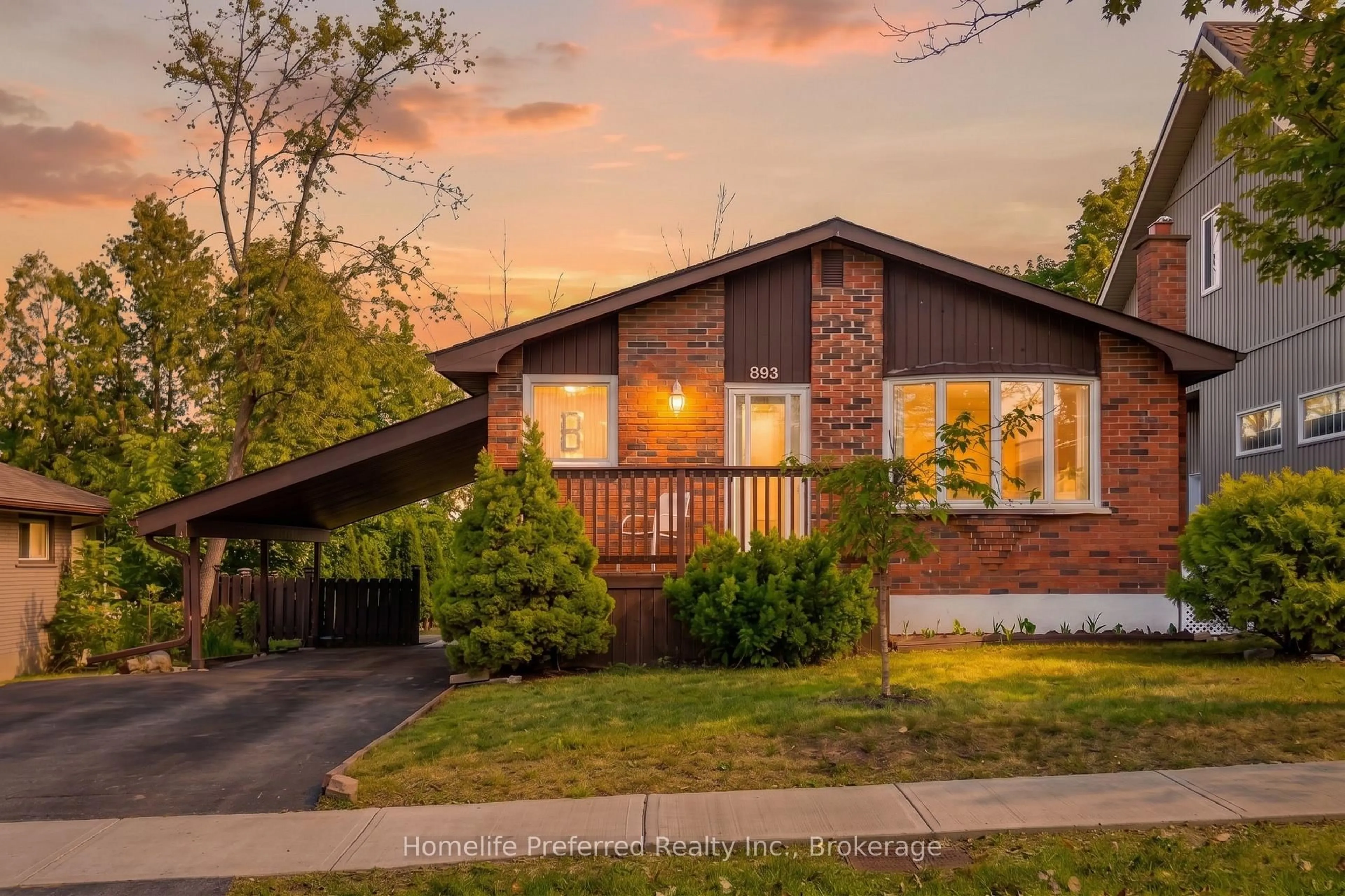 Home with brick exterior material, street for 893 Cumberland Ave, Peterborough Ontario K9H 7B3