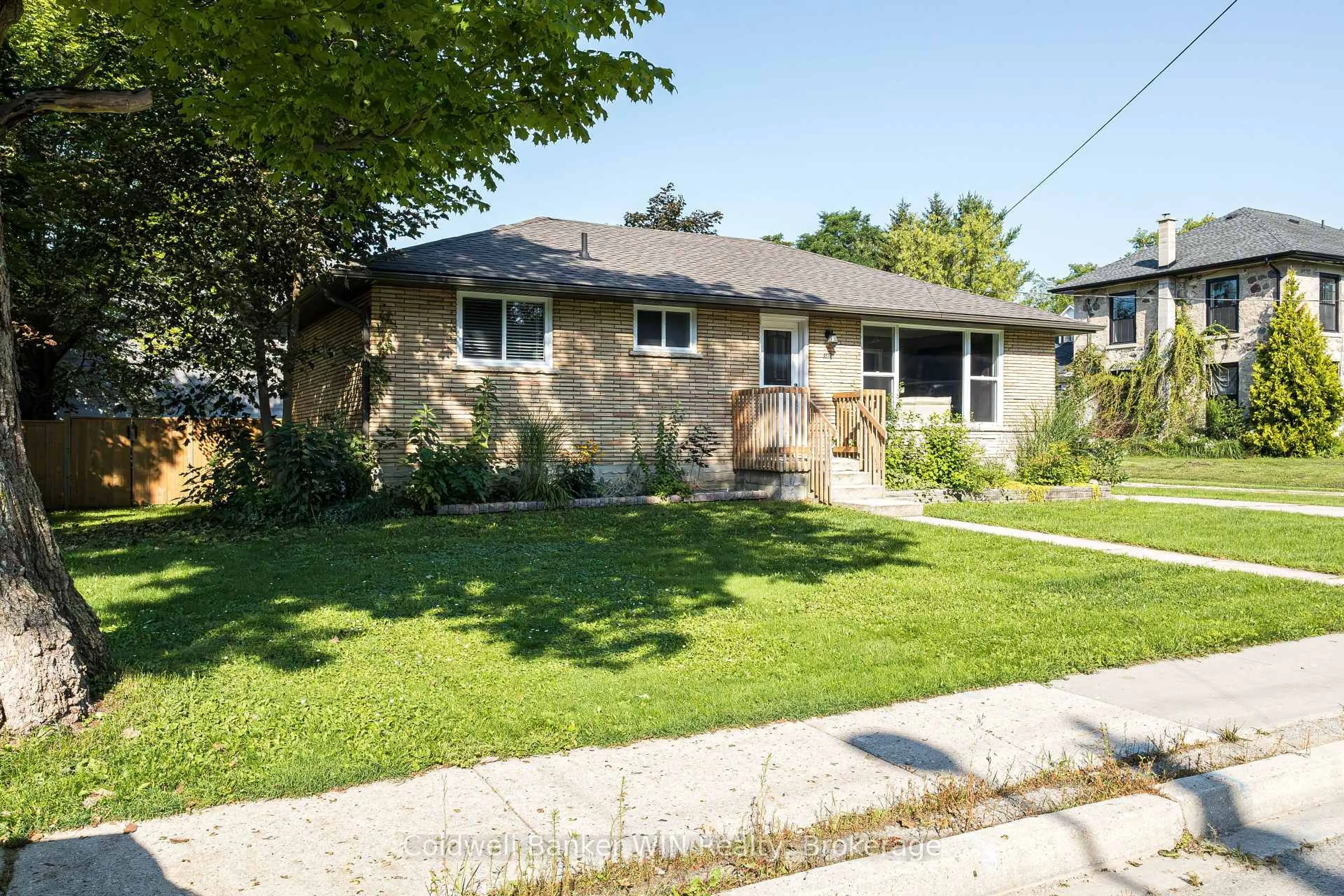 Unknown for 278 Queen St, West Grey Ontario N0G 1R0