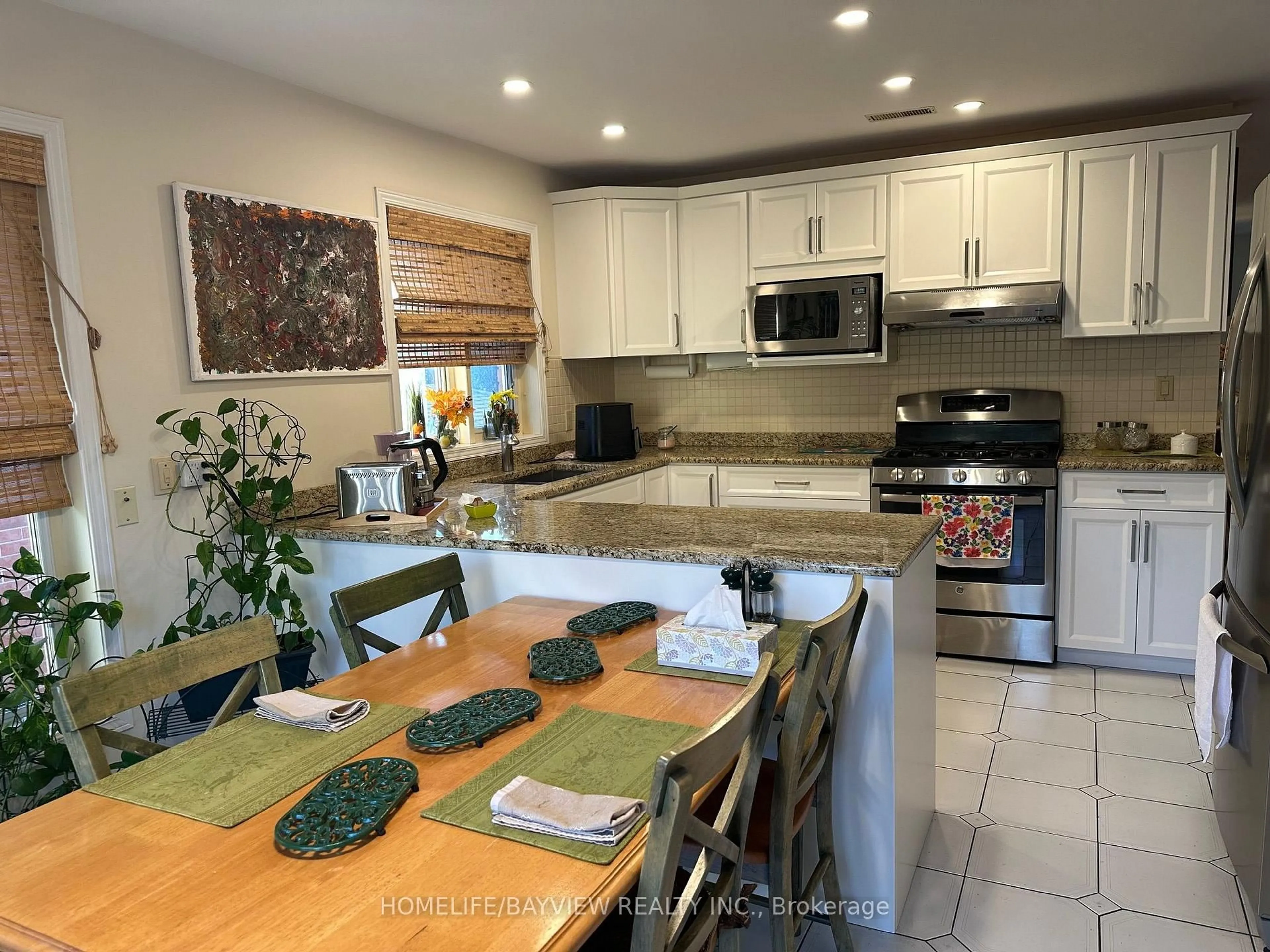 Open concept kitchen, ceramic/tile floor for 1020 Ryan Crt, Kingston Ontario K7P 2T7