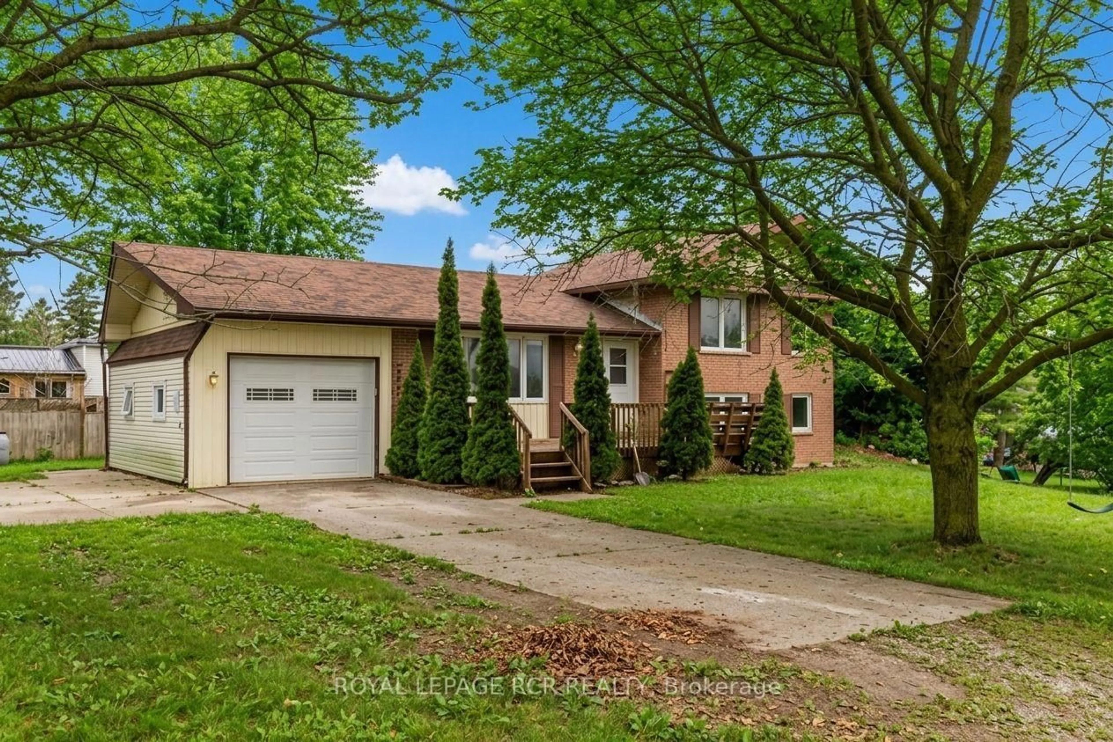 Home with brick exterior material, street for 704 Owen Sound St, Shelburne Ontario L9V 2W7