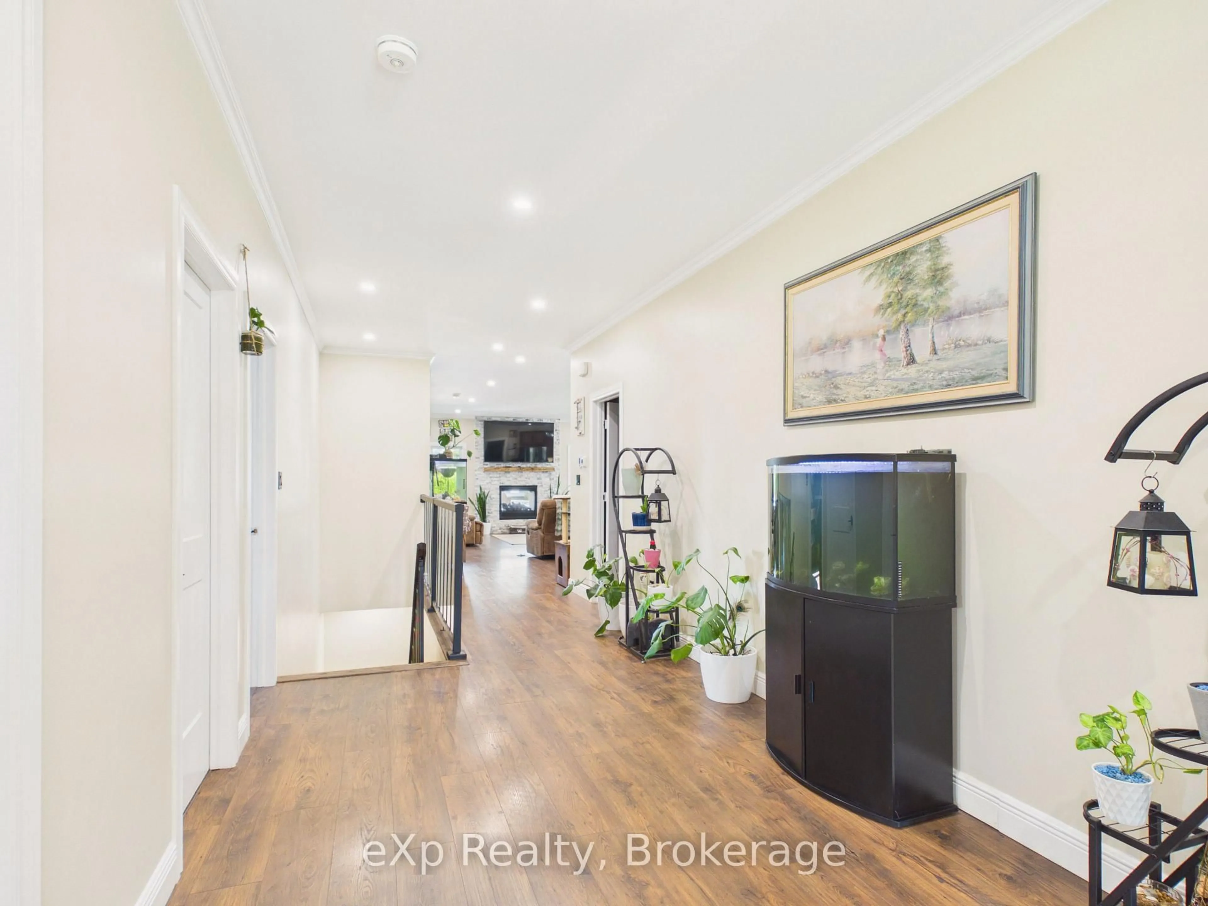 Indoor entryway for 7 Weiss Dr, South Bruce Ontario N0G 1W0