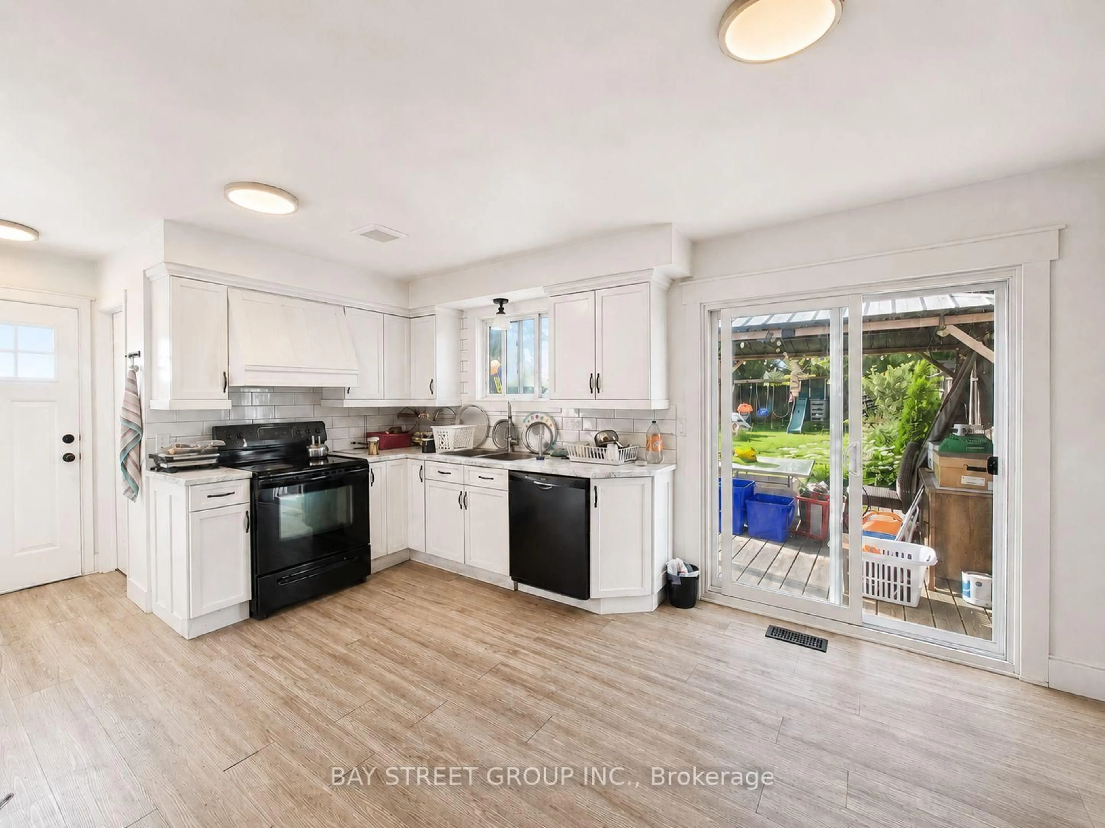 Open concept kitchen, ceramic/tile floor for 22 ROSAMOND Cres, London South Ontario N6E 2M8