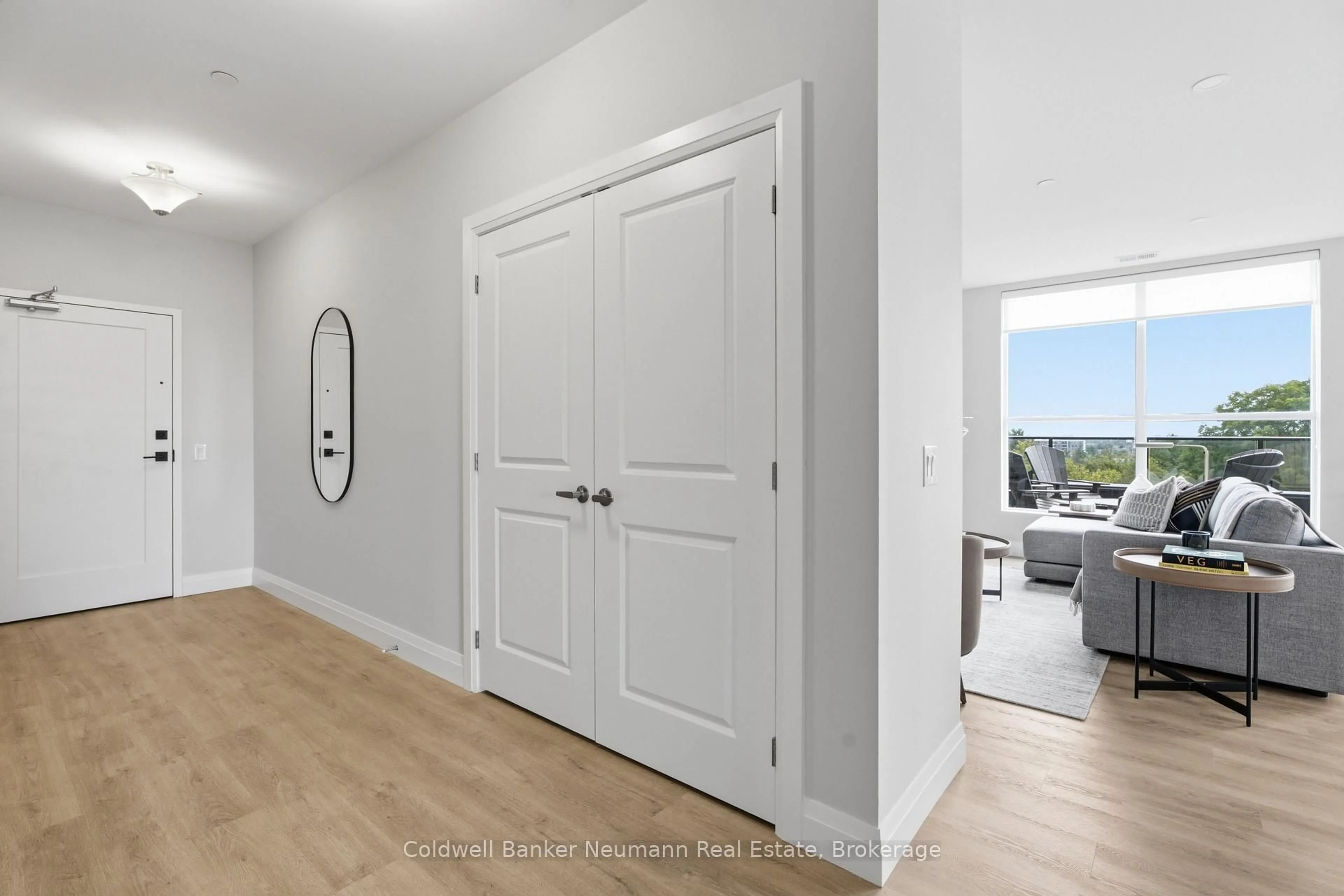 Indoor entryway for 1882 Gordon St #307, Guelph Ontario N1L 0P6