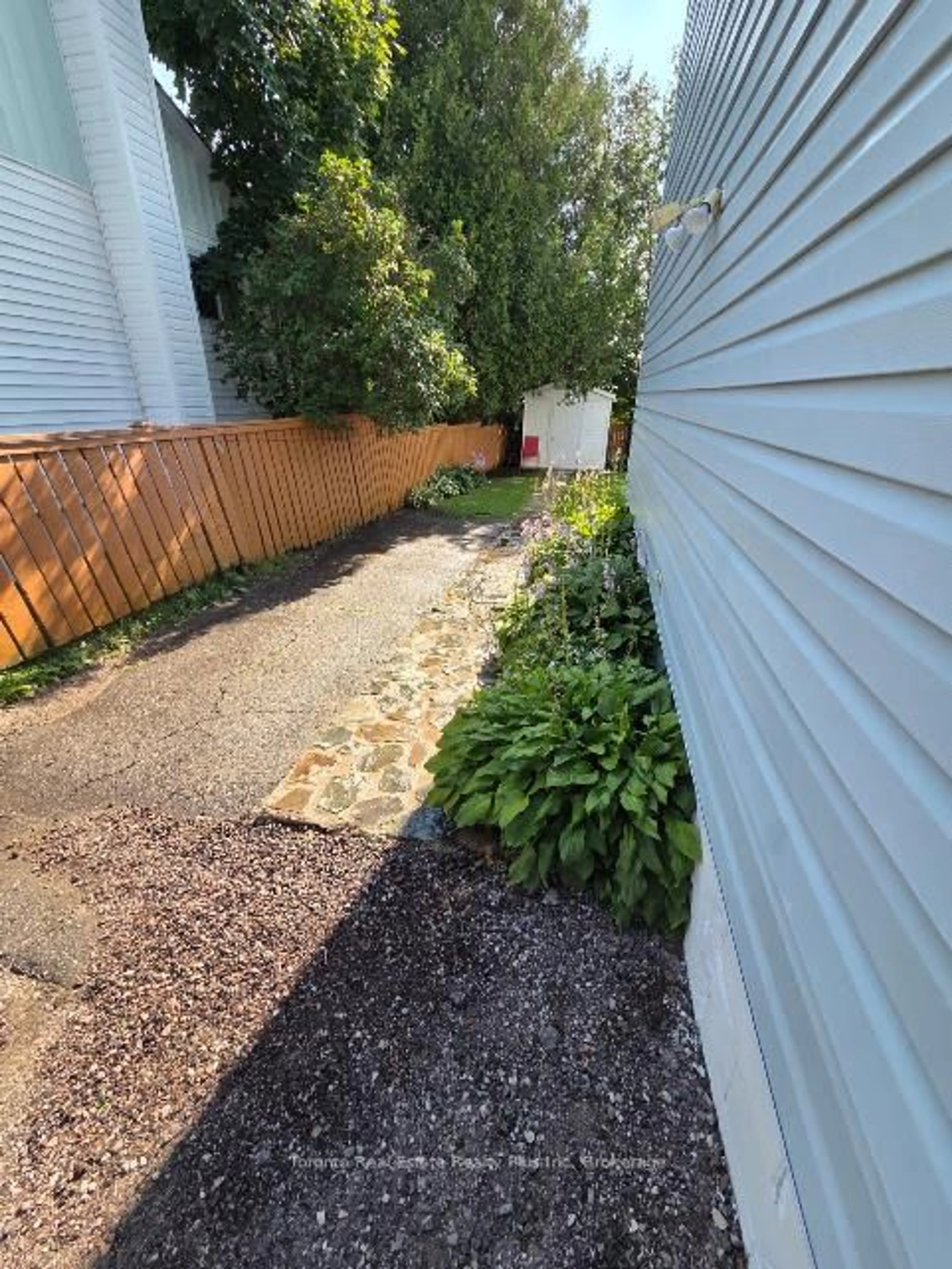 Unknown for 28 Milliken Rd, Elliot Lake Ontario P5A 1K1