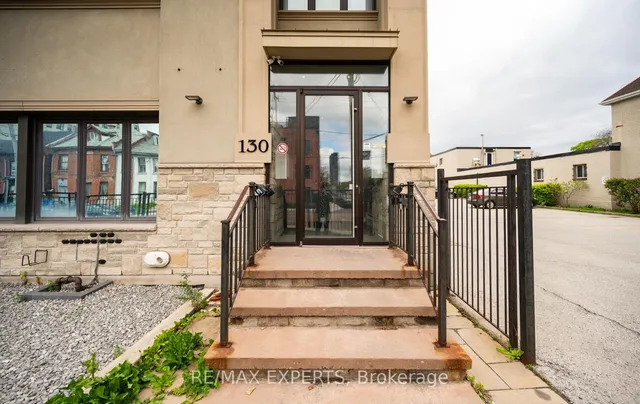 130 Wellington St #203, Hamilton 3