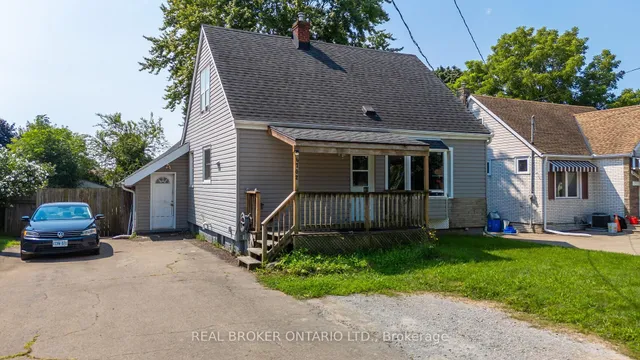 6702 Dunn St, Niagara Falls 2