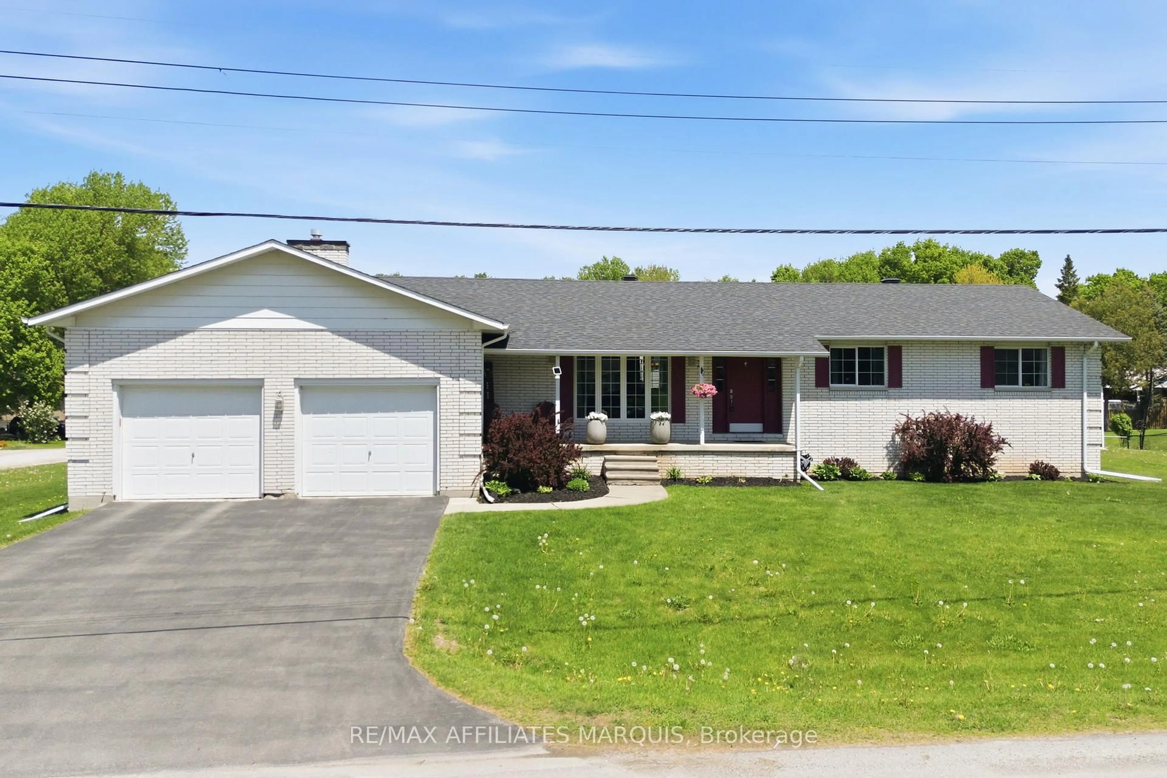 Unknown for 3 Forest Dr, Rideau Lakes Ontario K7A 4S5
