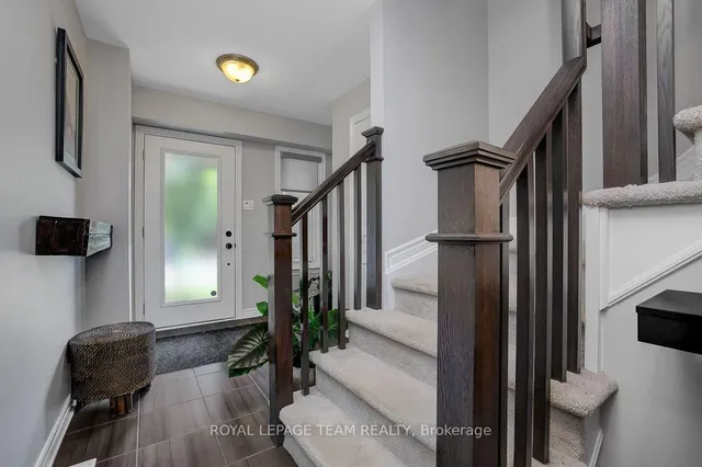 206 Leather Leaf Terr, Ottawa 3