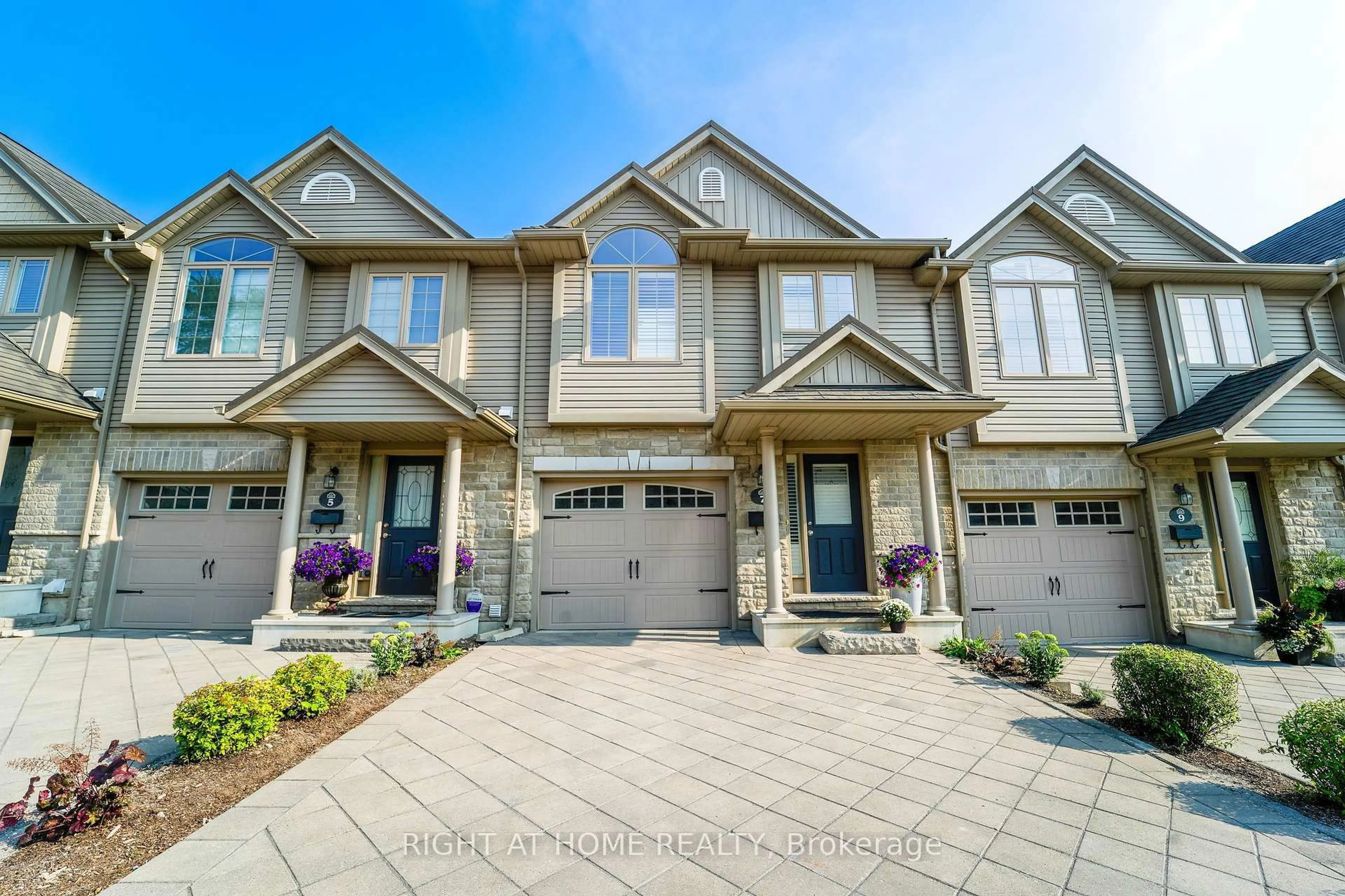 Home with brick exterior material, street for 582 Hyde Park Rd #7, London North Ontario N6H 3S1