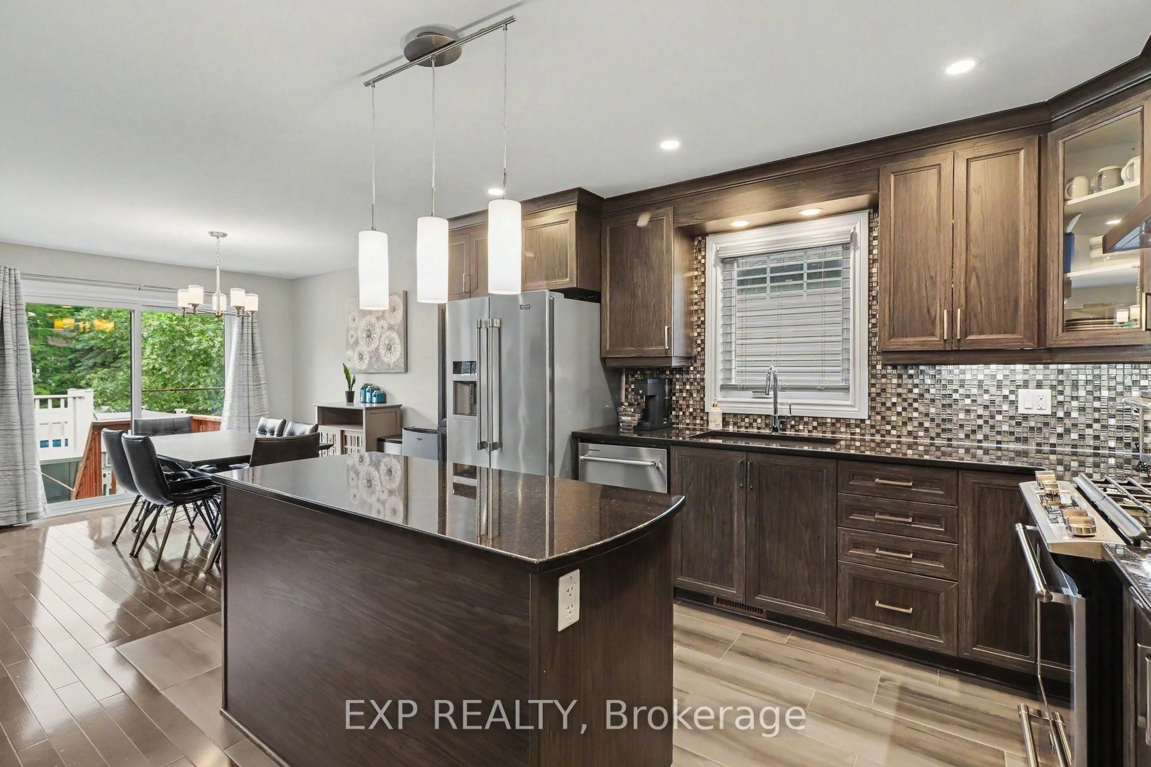 Open concept kitchen, unknown for 138 Saint Malo Pl, Russell Ontario K0A 1W0