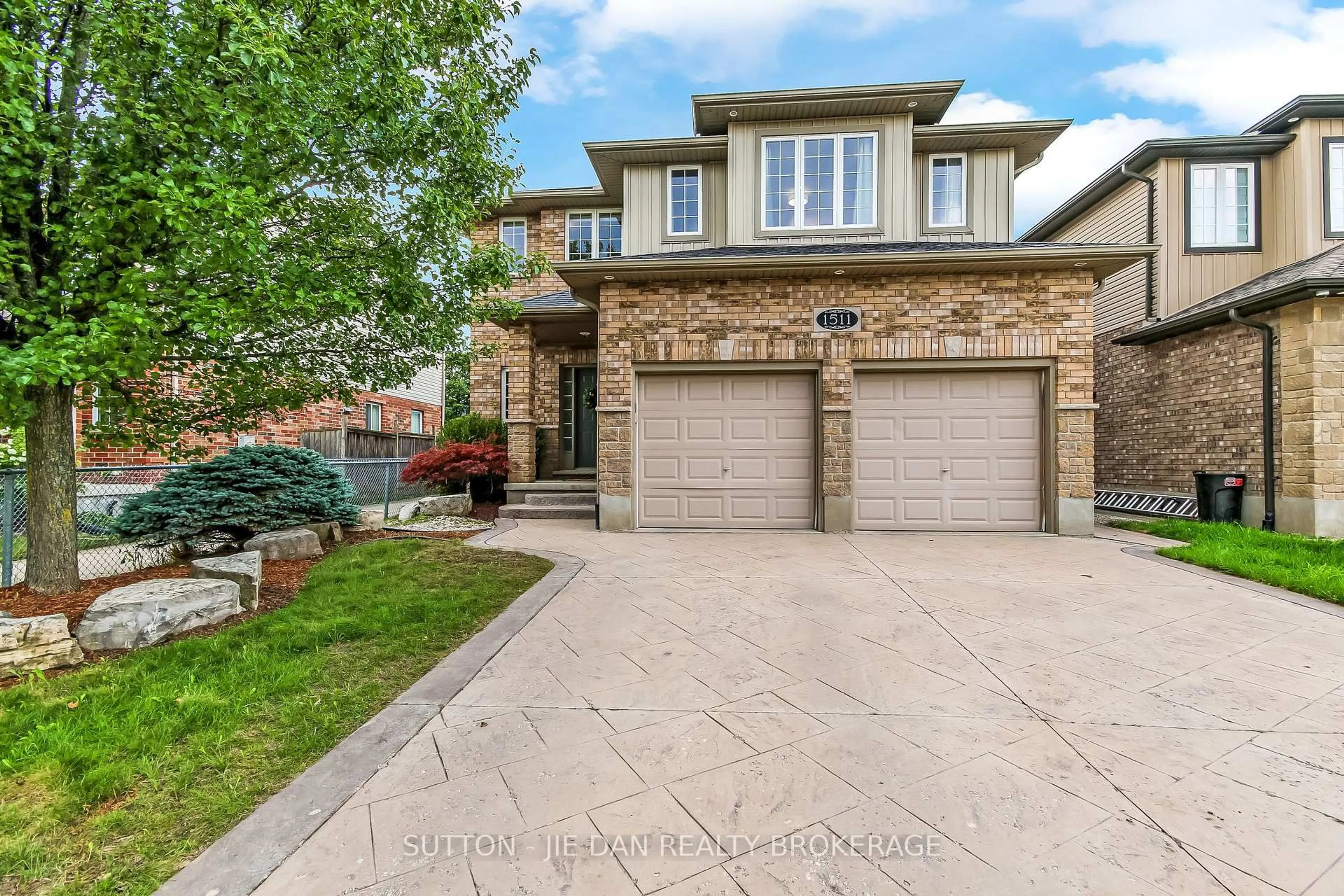 Home with brick exterior material, street for 1511 CORONATION Dr, London North Ontario N6G 5P6