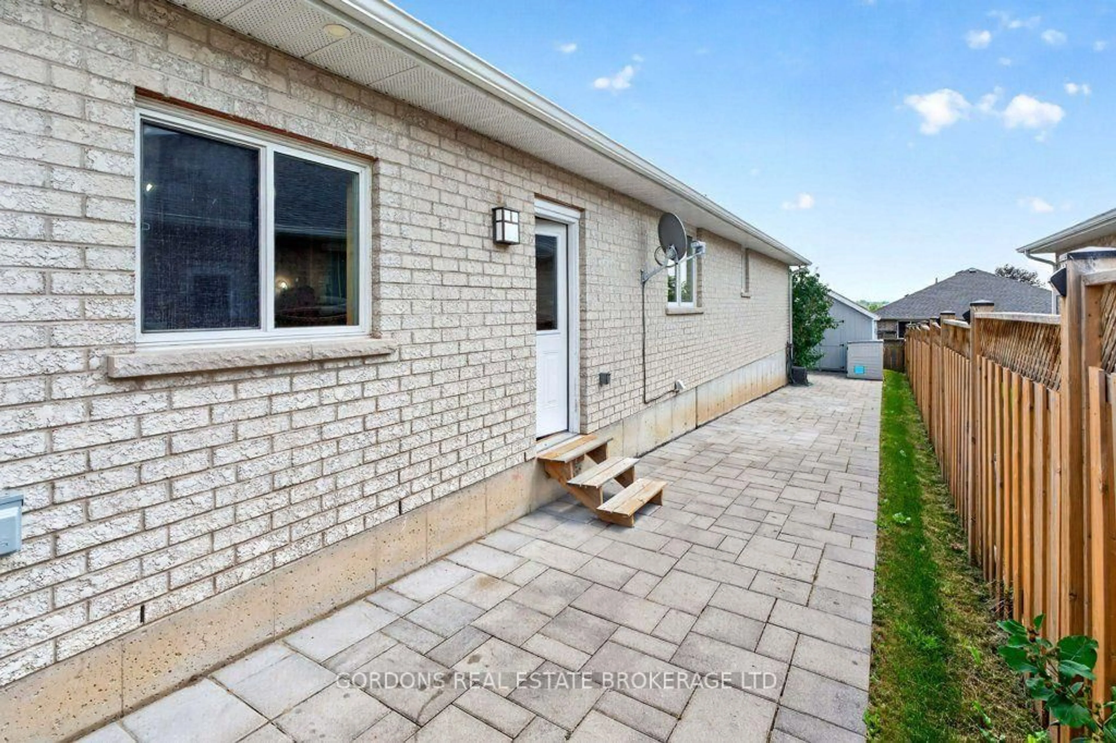 Unknown for 436 Bridge St, Greater Napanee Ontario K7R 3L1