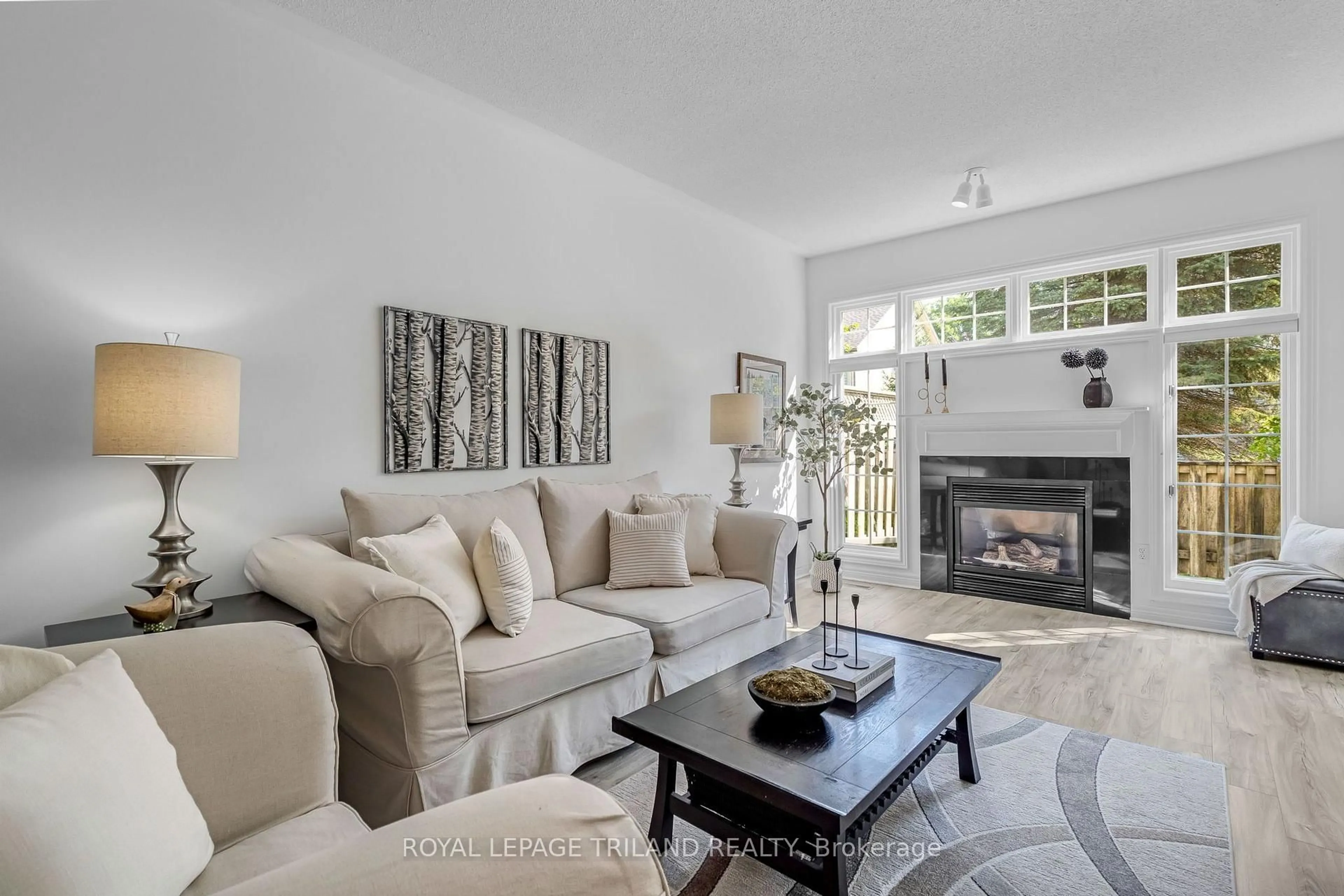 Living room with furniture, unknown for 519 Riverside Dr #39, London North Ontario N6H 5J3