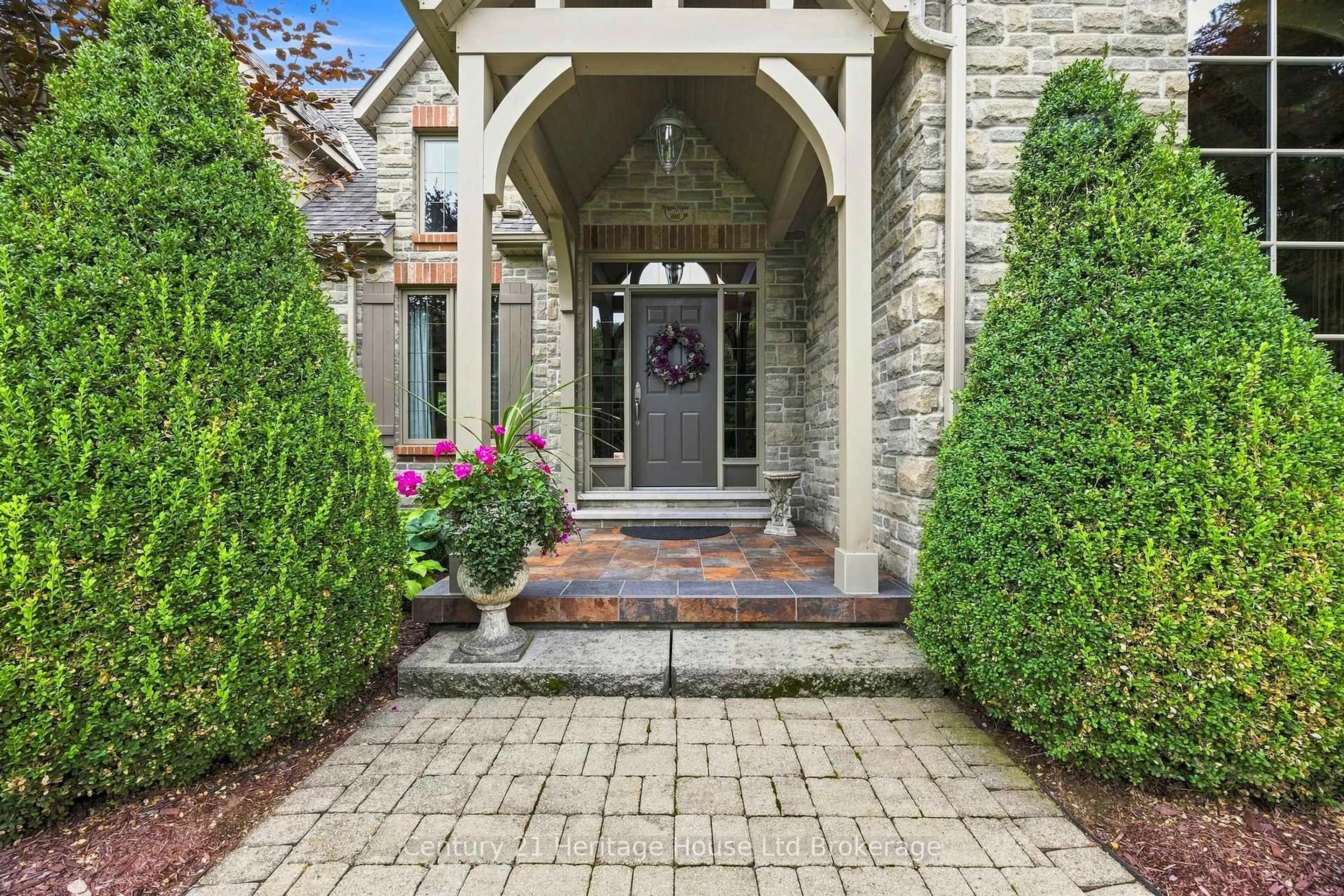 Home with brick exterior material, street for 264 Plowmans Line, Norfolk Ontario N4G 4G9