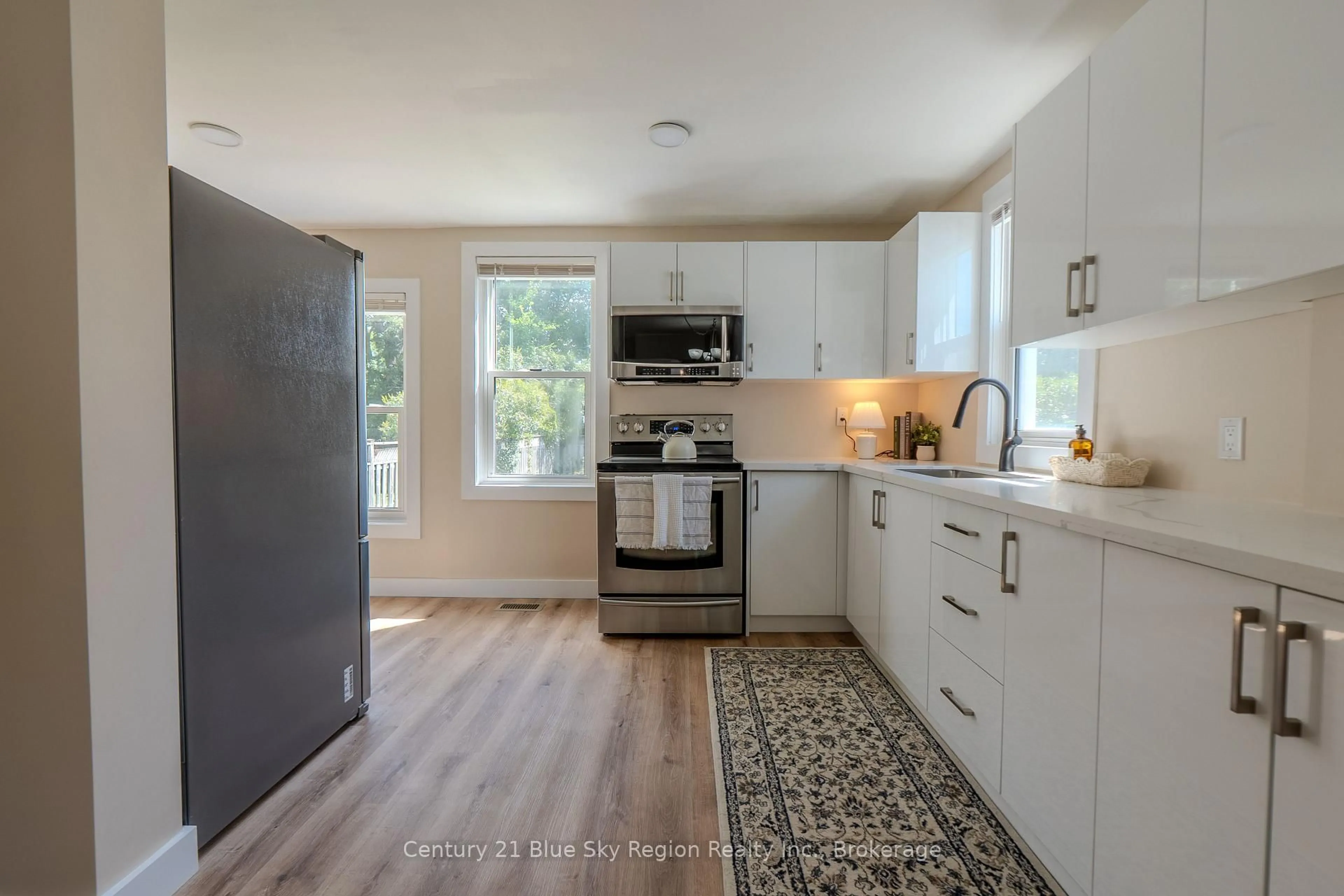 Open concept kitchen, unknown for 452 King St, North Bay Ontario P1B 6A2