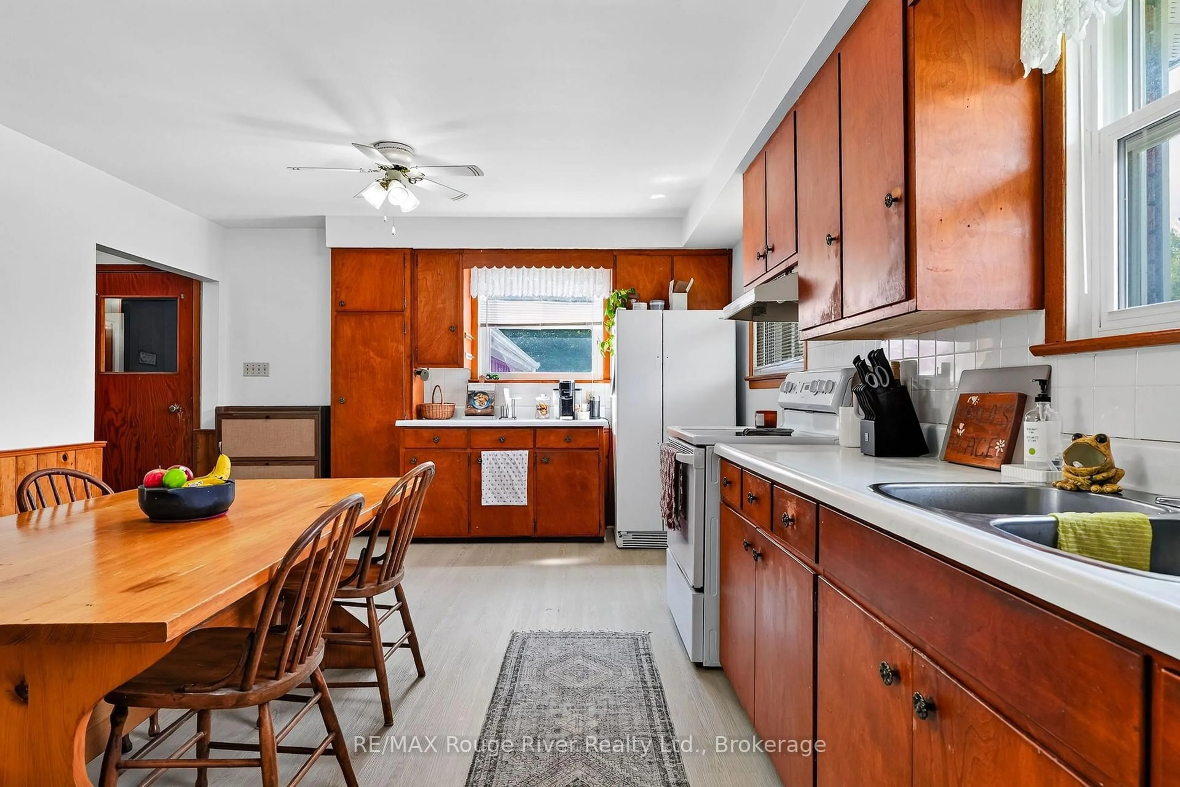 Standard kitchen, ceramic/tile floor for 2335 COUNTY RD 23, Alnwick/Haldimand Ontario K0K 2G0