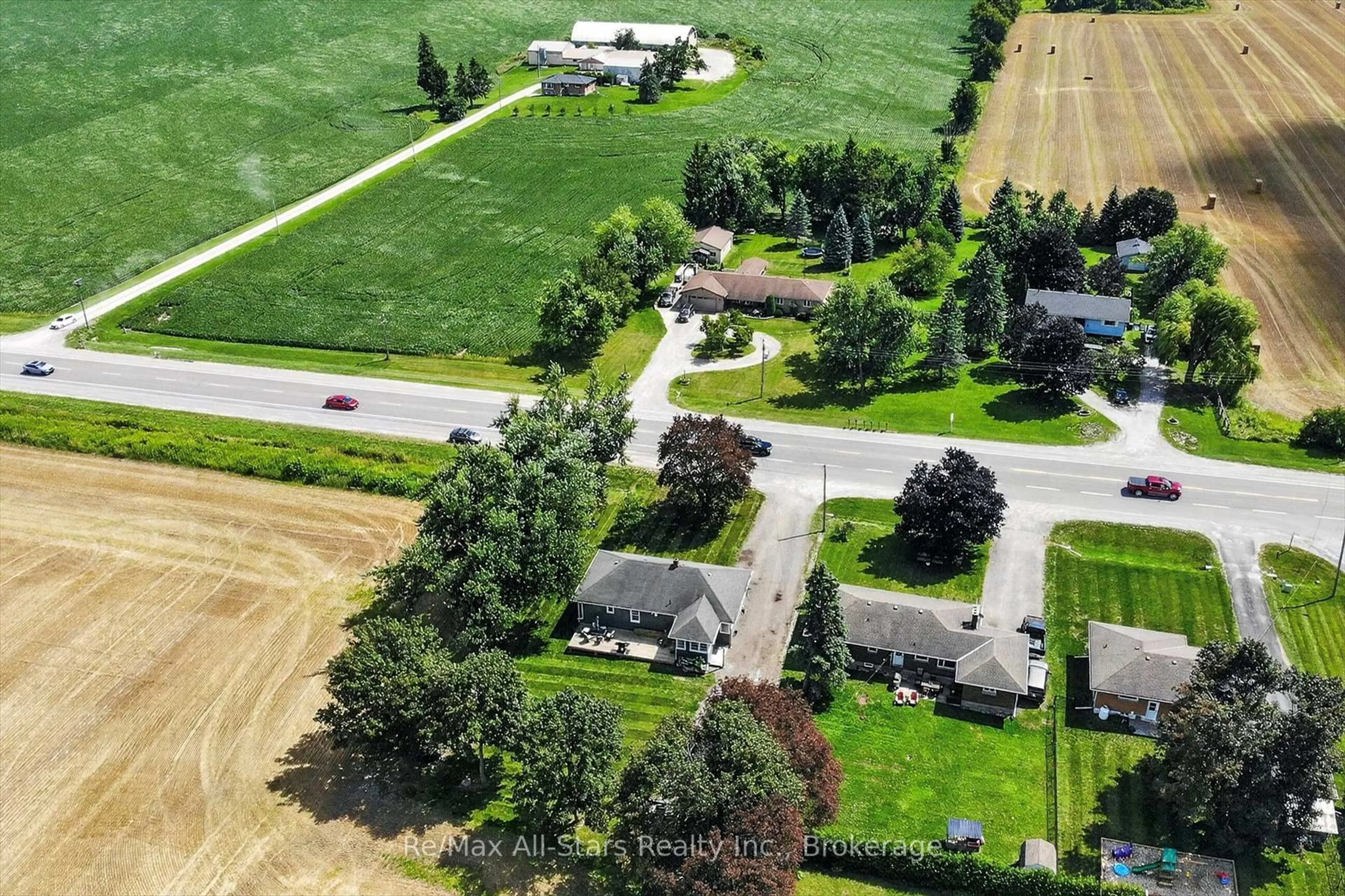 A pic from outside/outdoor area/front of a property/back of a property/a pic from drone, street for 981 Highway 7, Kawartha Lakes Ontario K0M 2M0