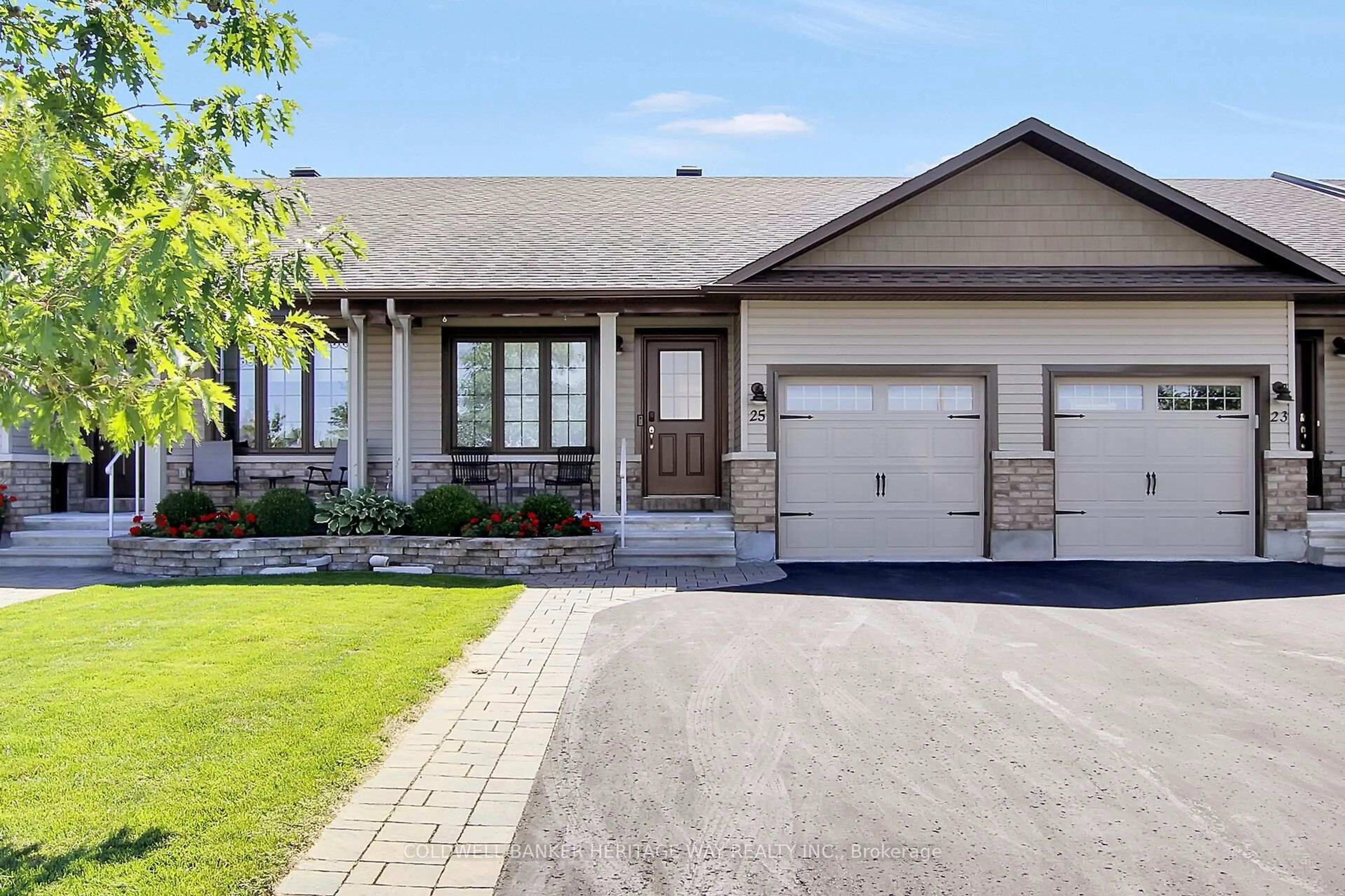 Home with brick exterior material, street for 25 Horton St, Almonte Ontario K0A 1A0