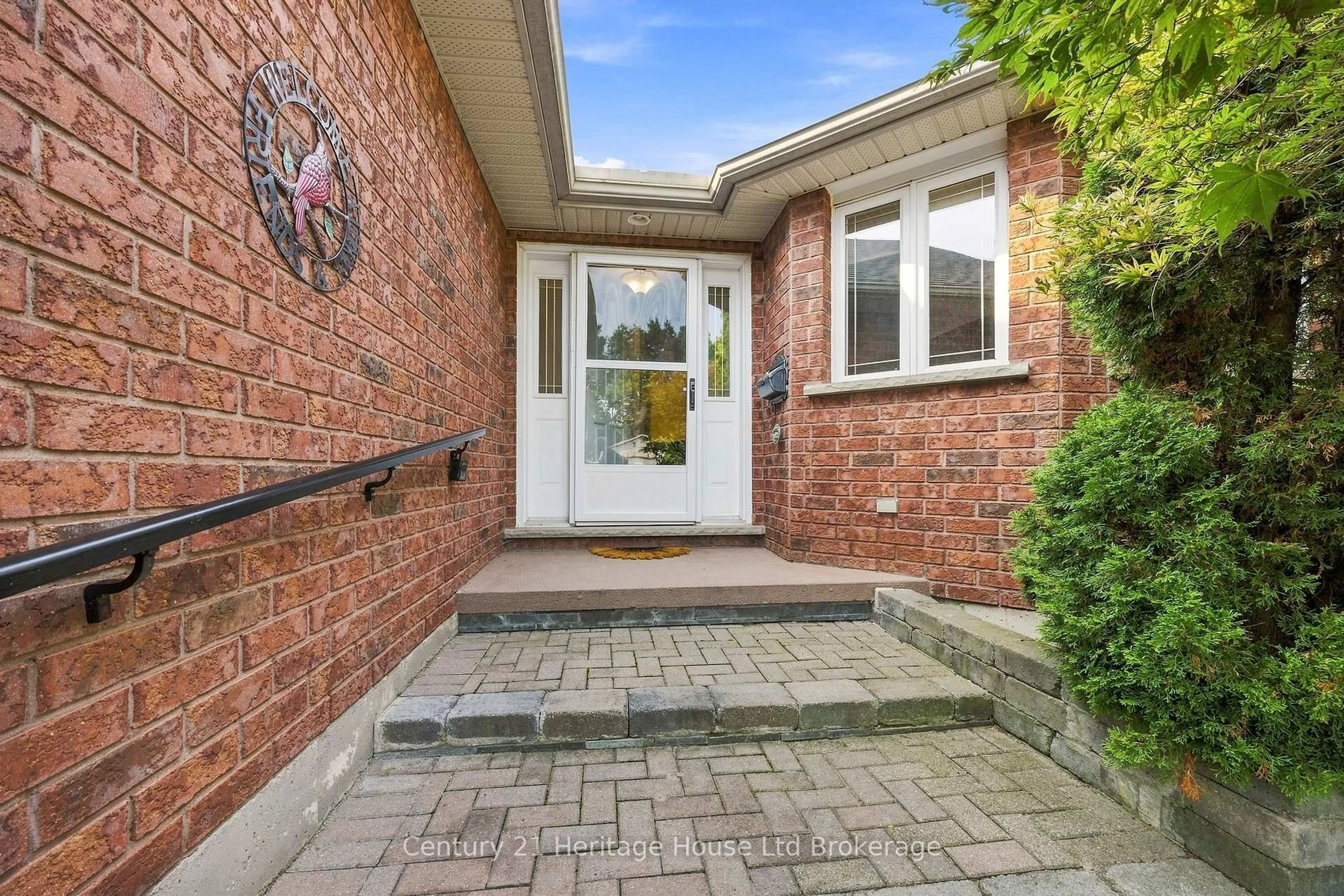 Home with brick exterior material, street for 43 Beech Blvd, Tillsonburg Ontario N4G 5R8