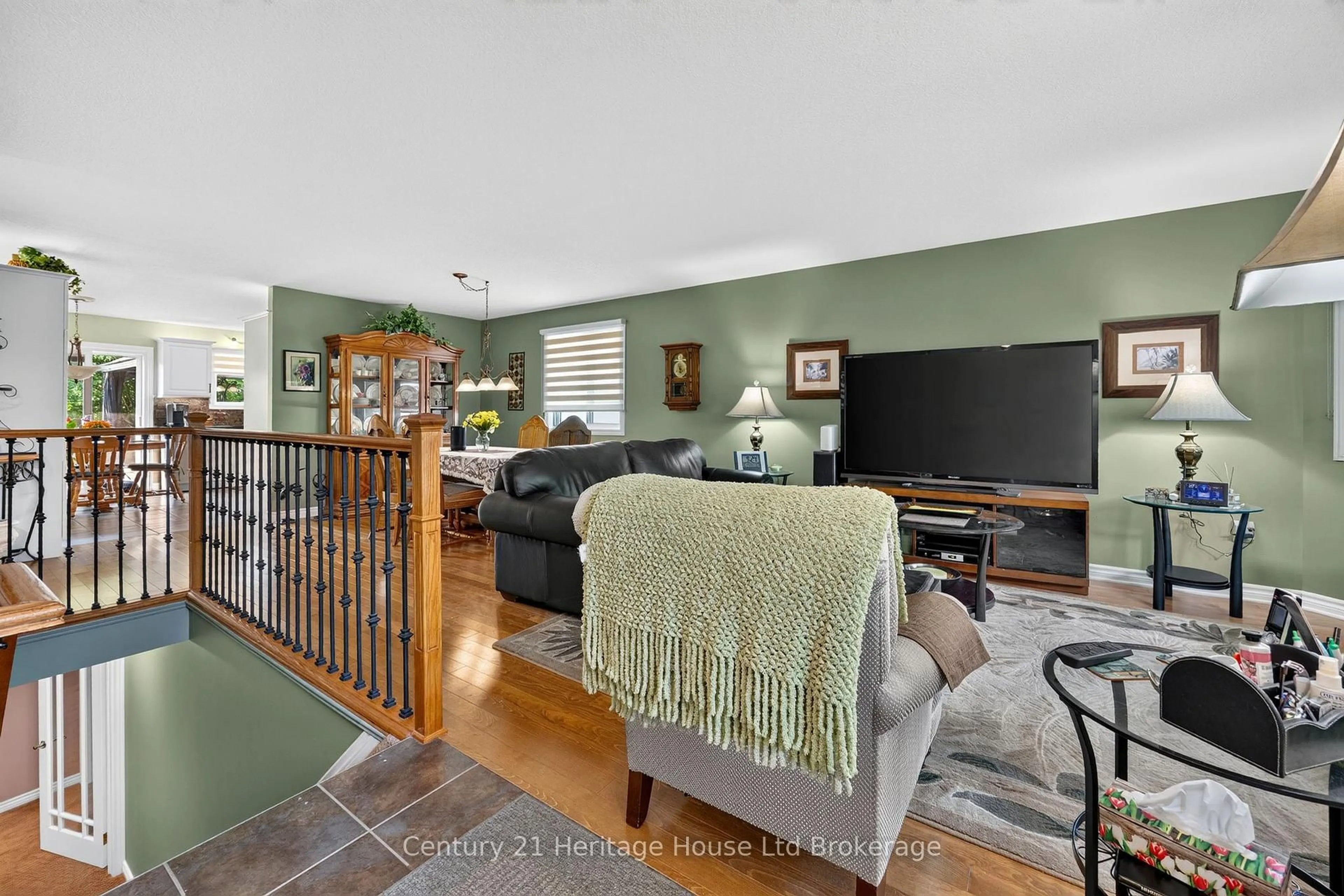 Unknown for 43 Beech Blvd, Tillsonburg Ontario N4G 5R8