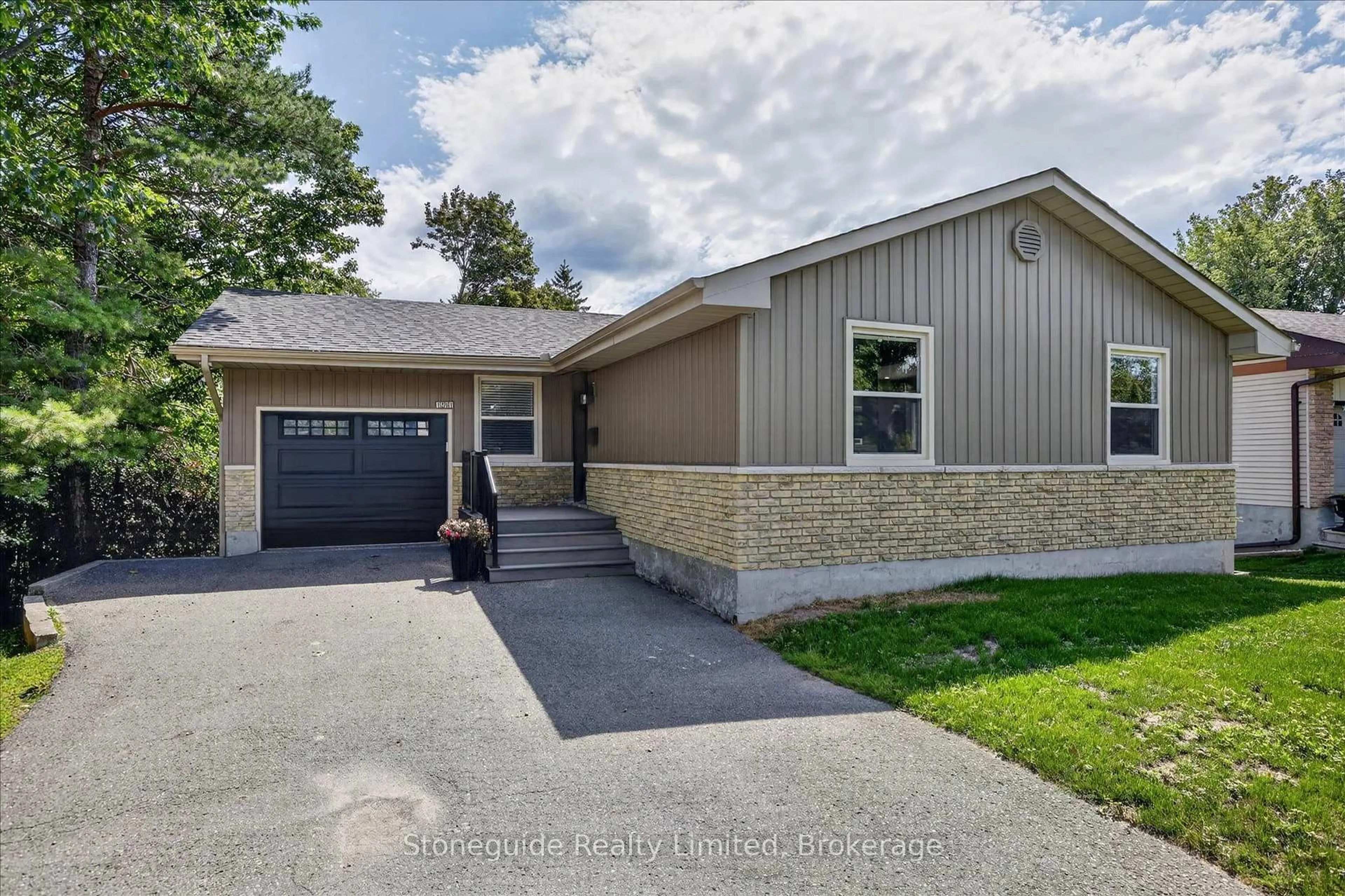 Home with brick exterior material, street for 1261 Pulpit Rd, Peterborough Ontario K9K 1H4
