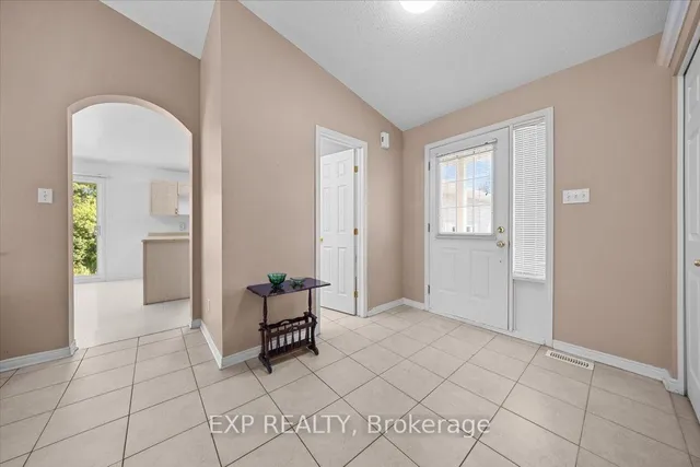 113 Grey Fox Dr, Carp - Huntley Ward 4