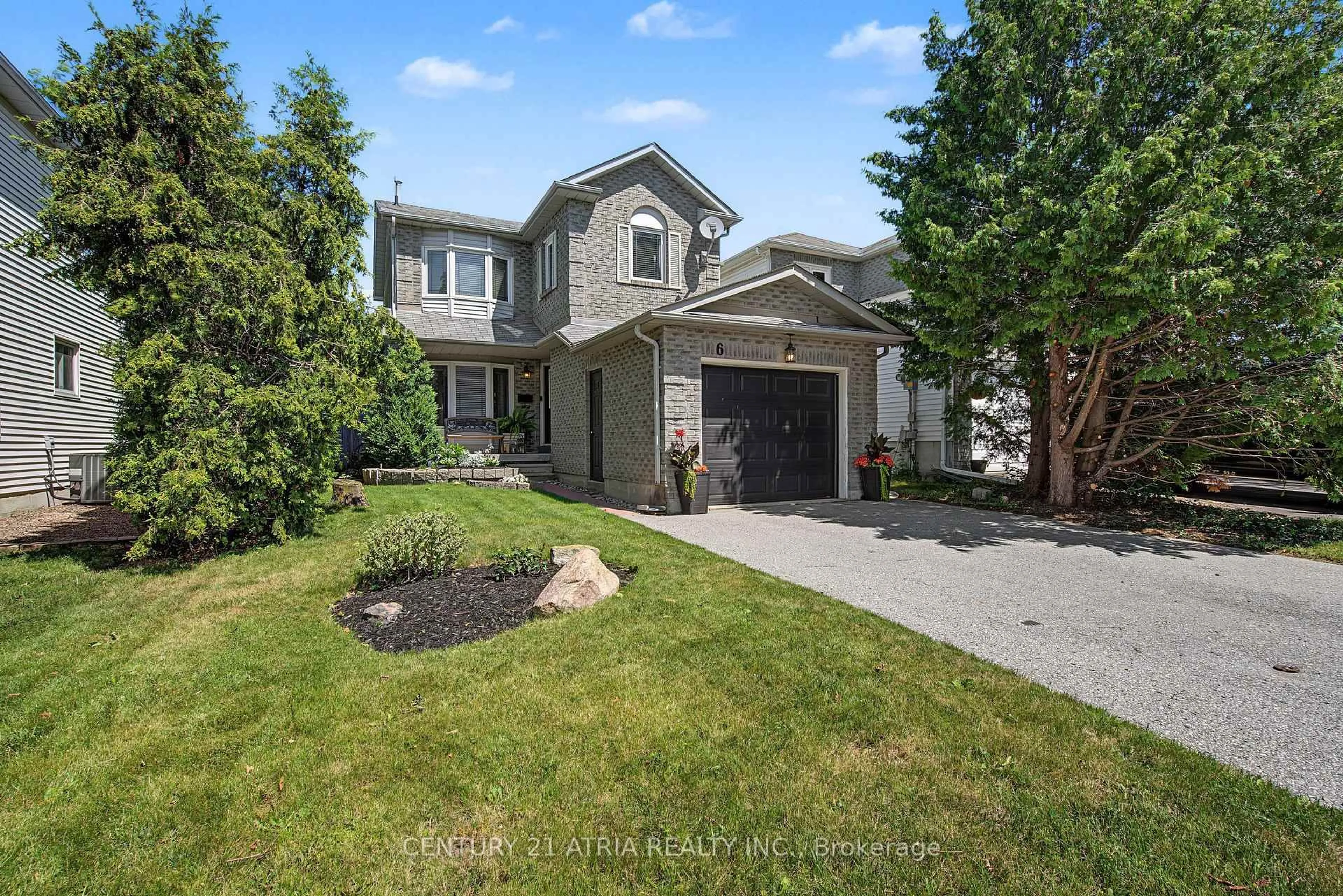 A pic from outside/outdoor area/front of a property/back of a property/a pic from drone, street for 6 Burnham Blvd, Port Hope Ontario L1A 4H4