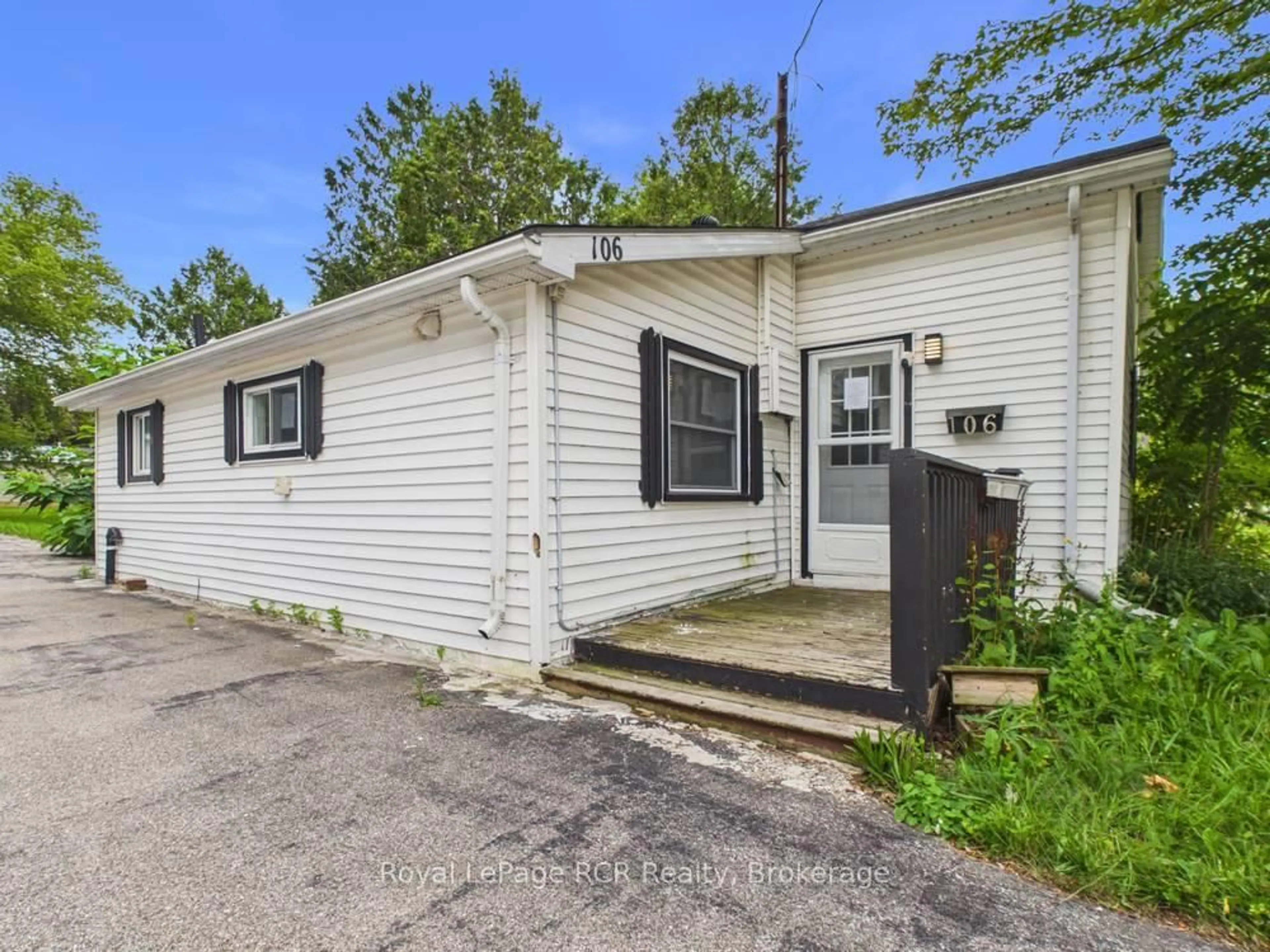 Unknown for 106 King St, Kincardine Ontario N0G 2T0