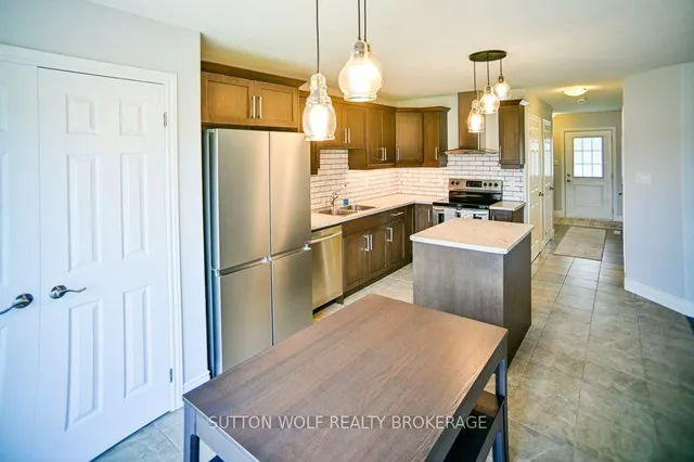 54 Abbott St, Strathroy-Caradoc 5