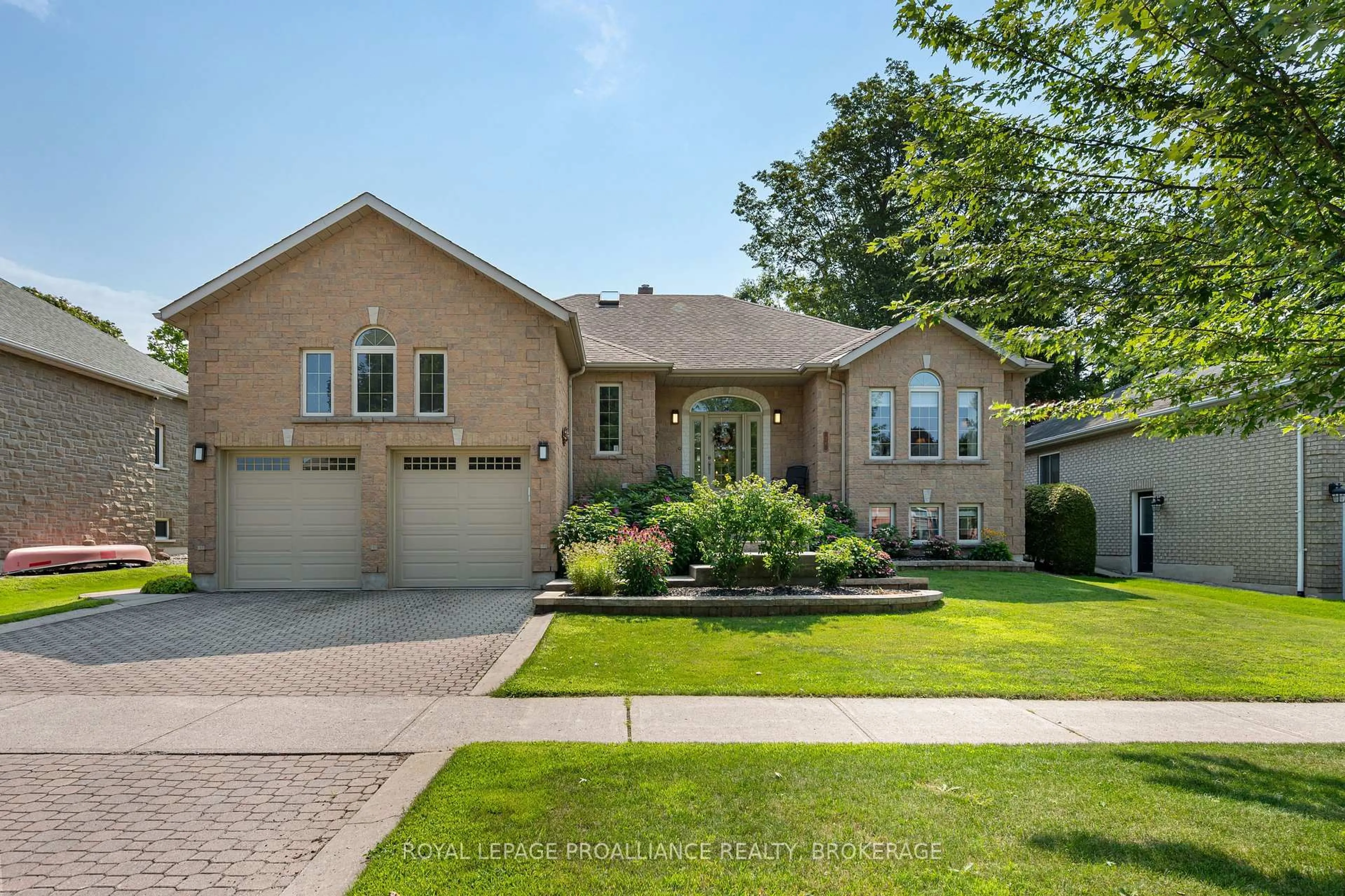 Home with brick exterior material, street for 26 Kenwoods Circ, Kingston Ontario K7K 6Y1