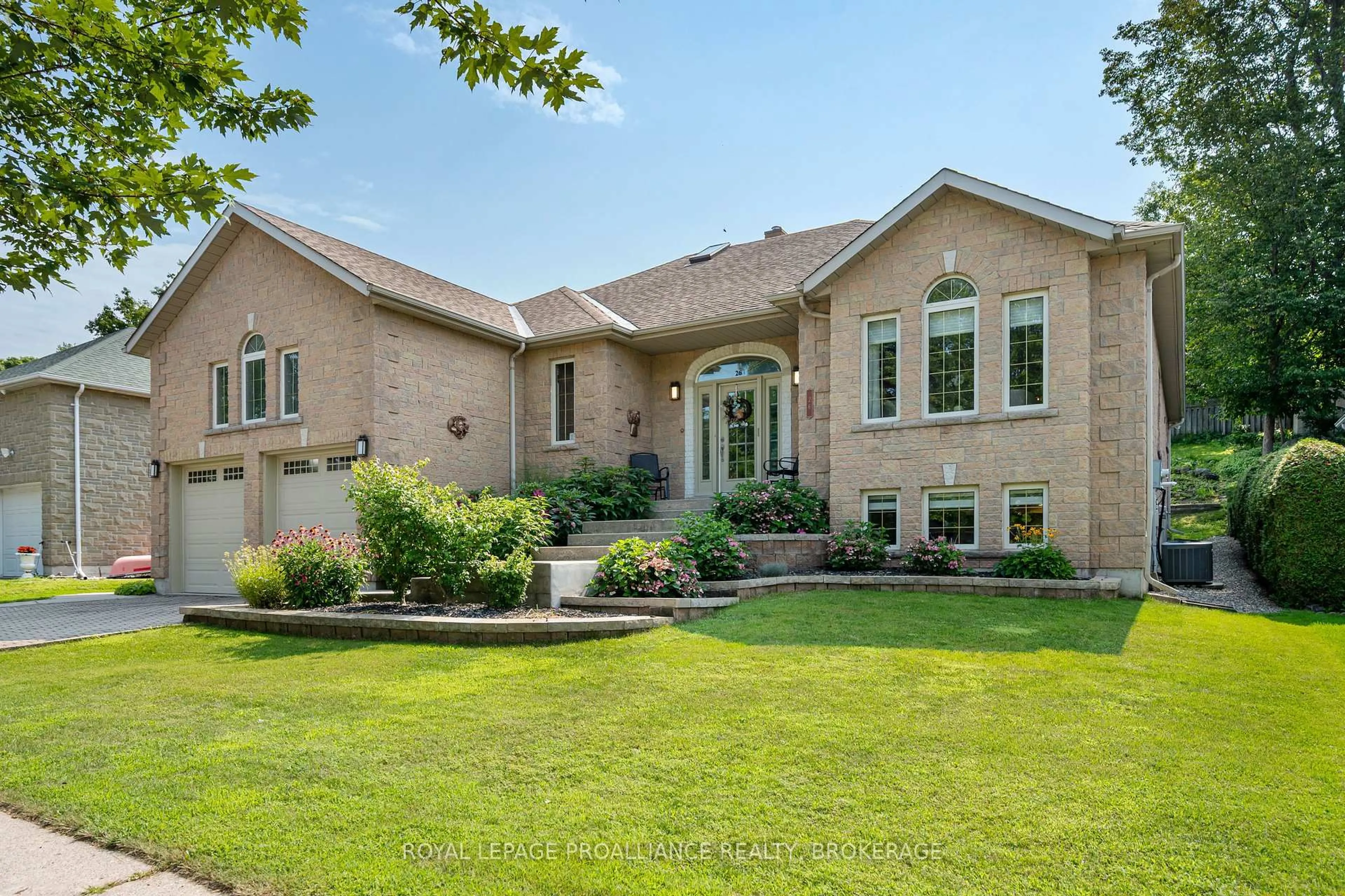 Home with brick exterior material, unknown for 26 Kenwoods Circ, Kingston Ontario K7K 6Y1