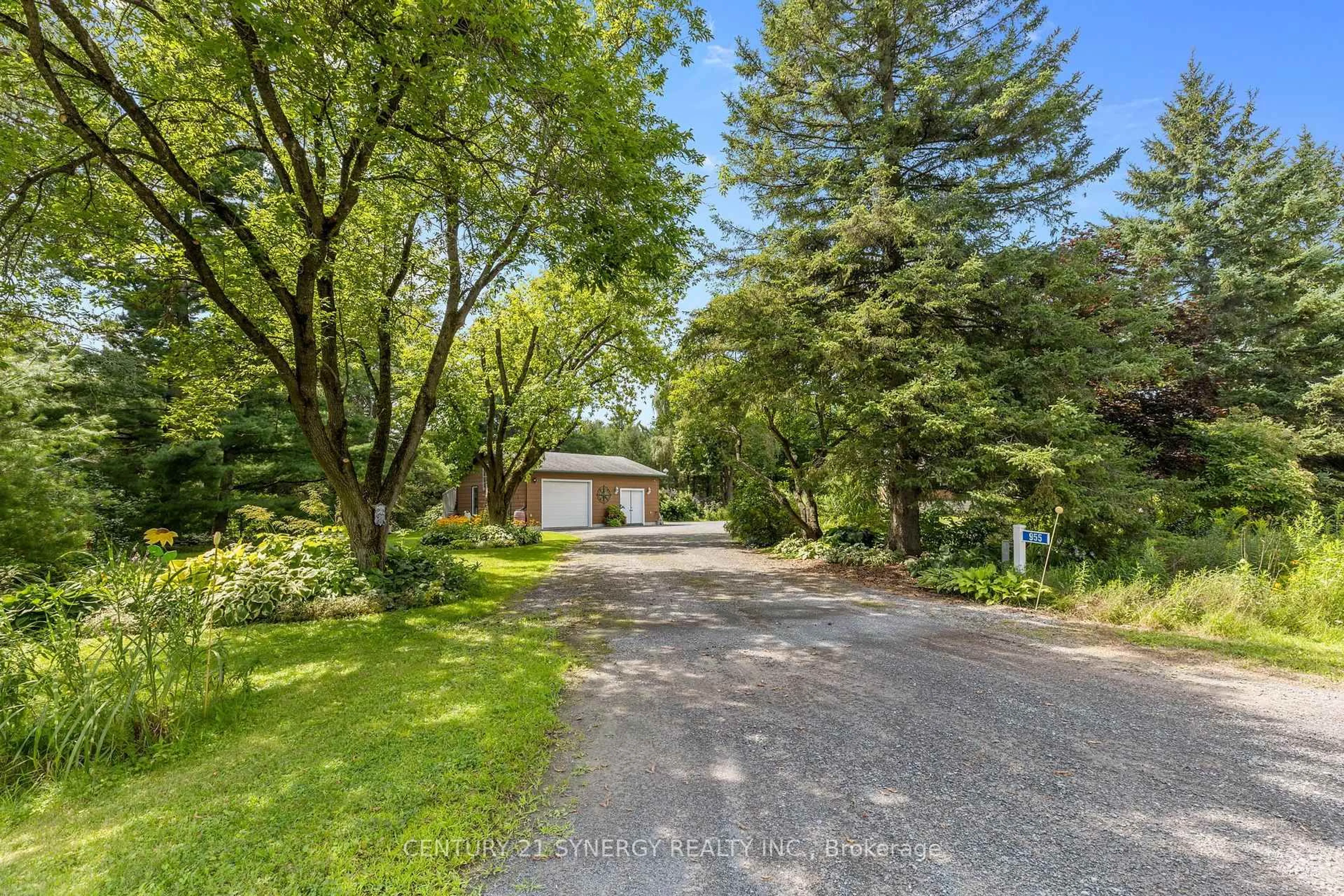 A pic from outside/outdoor area/front of a property/back of a property/a pic from drone, unknown for 955 Du Castor Rd, The Nation Ontario K0A 3C0
