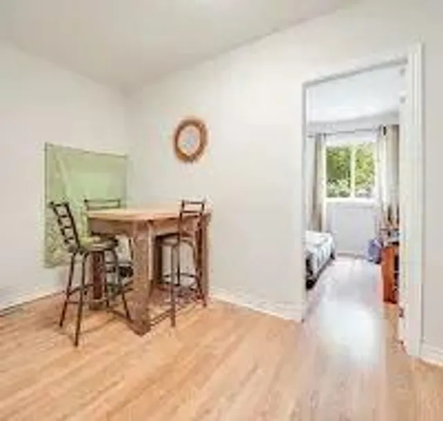 1626 Albert Rd, Windsor 5