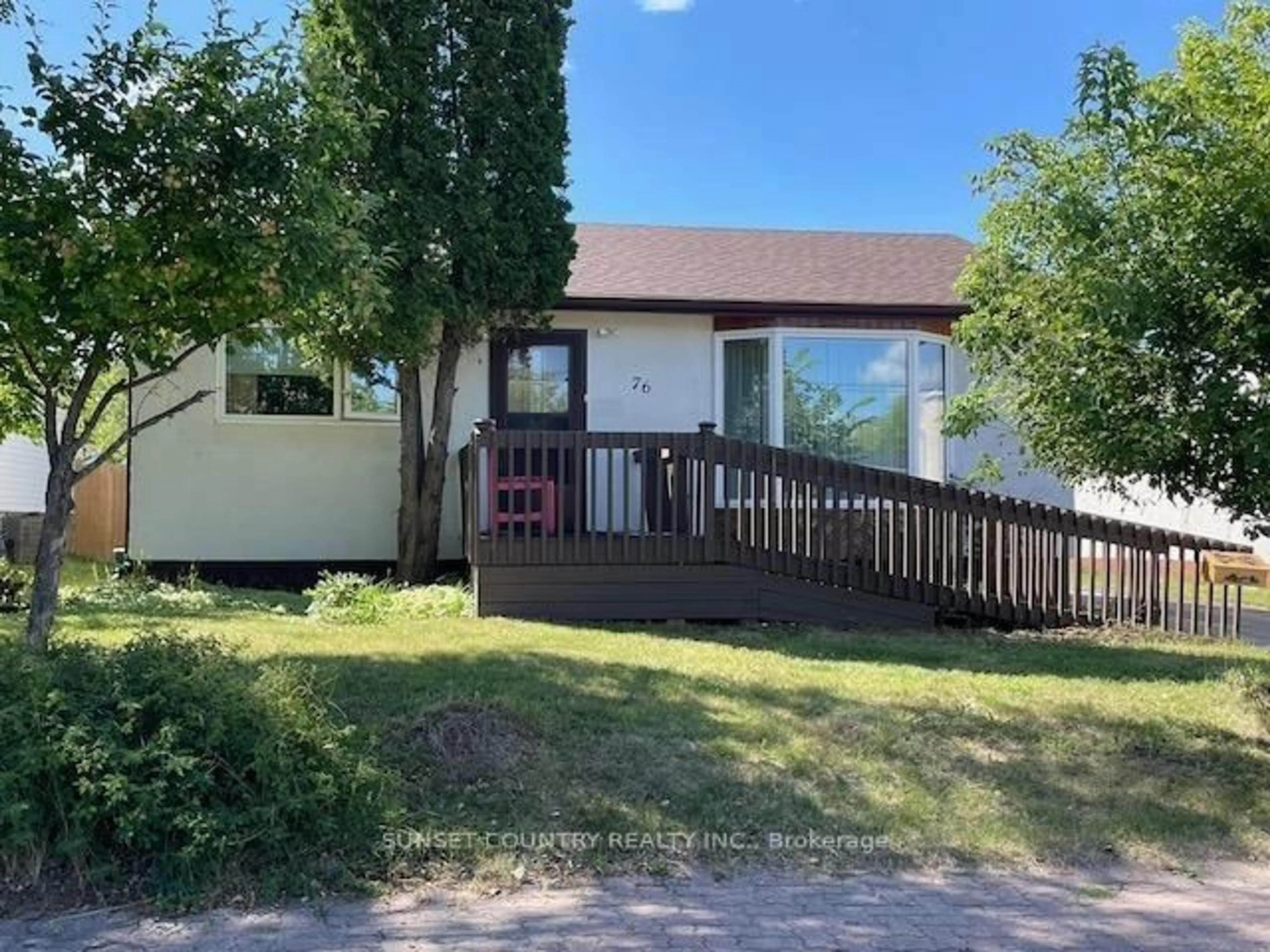 A pic from outside/outdoor area/front of a property/back of a property/a pic from drone, street for 76 Memorial Ave, Dryden Ontario P8N 2M2