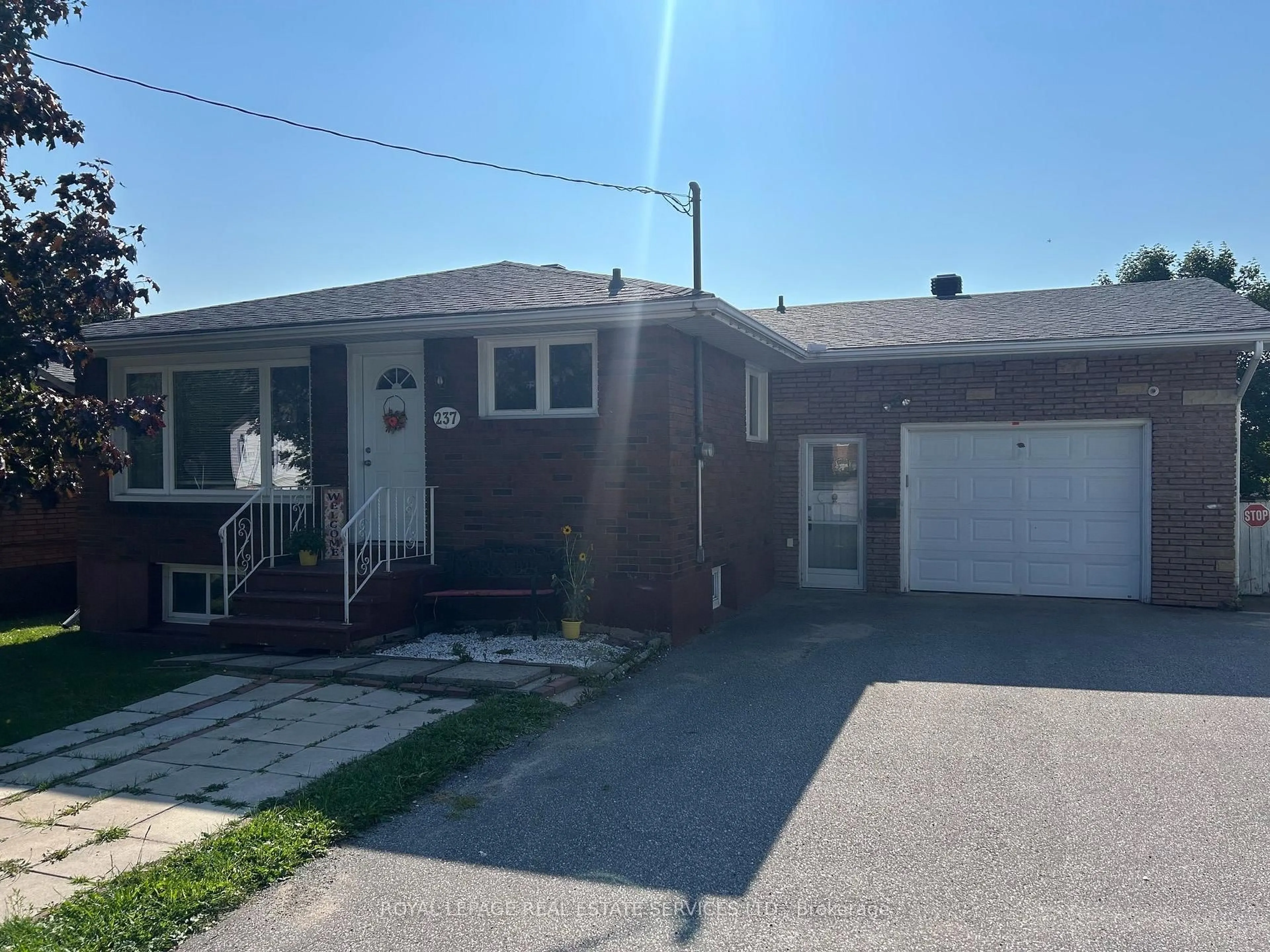 Unknown for 237 Walnut St, Sault Ste Marie Ontario P6B 2G3