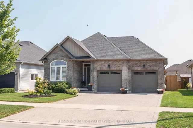 4073 Village Creek Dr, Fort Erie 2