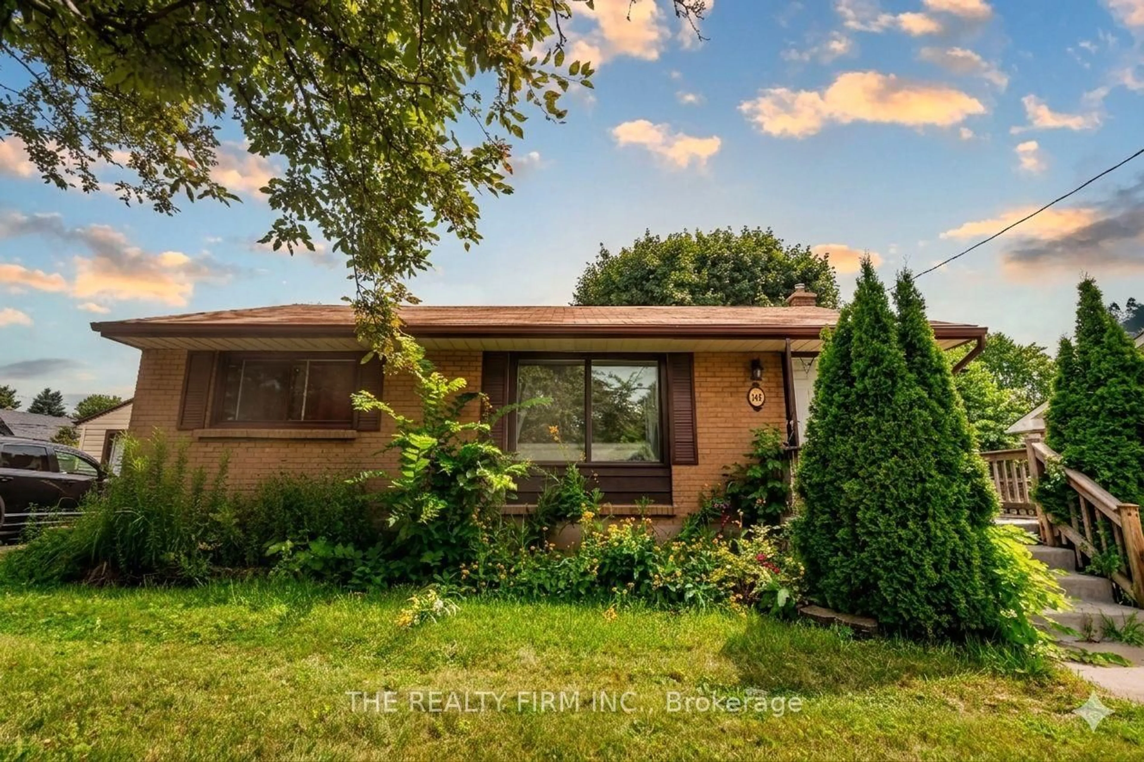 Home with brick exterior material, unknown for 348 Winnipeg Blvd, London East Ontario N5W 4V2