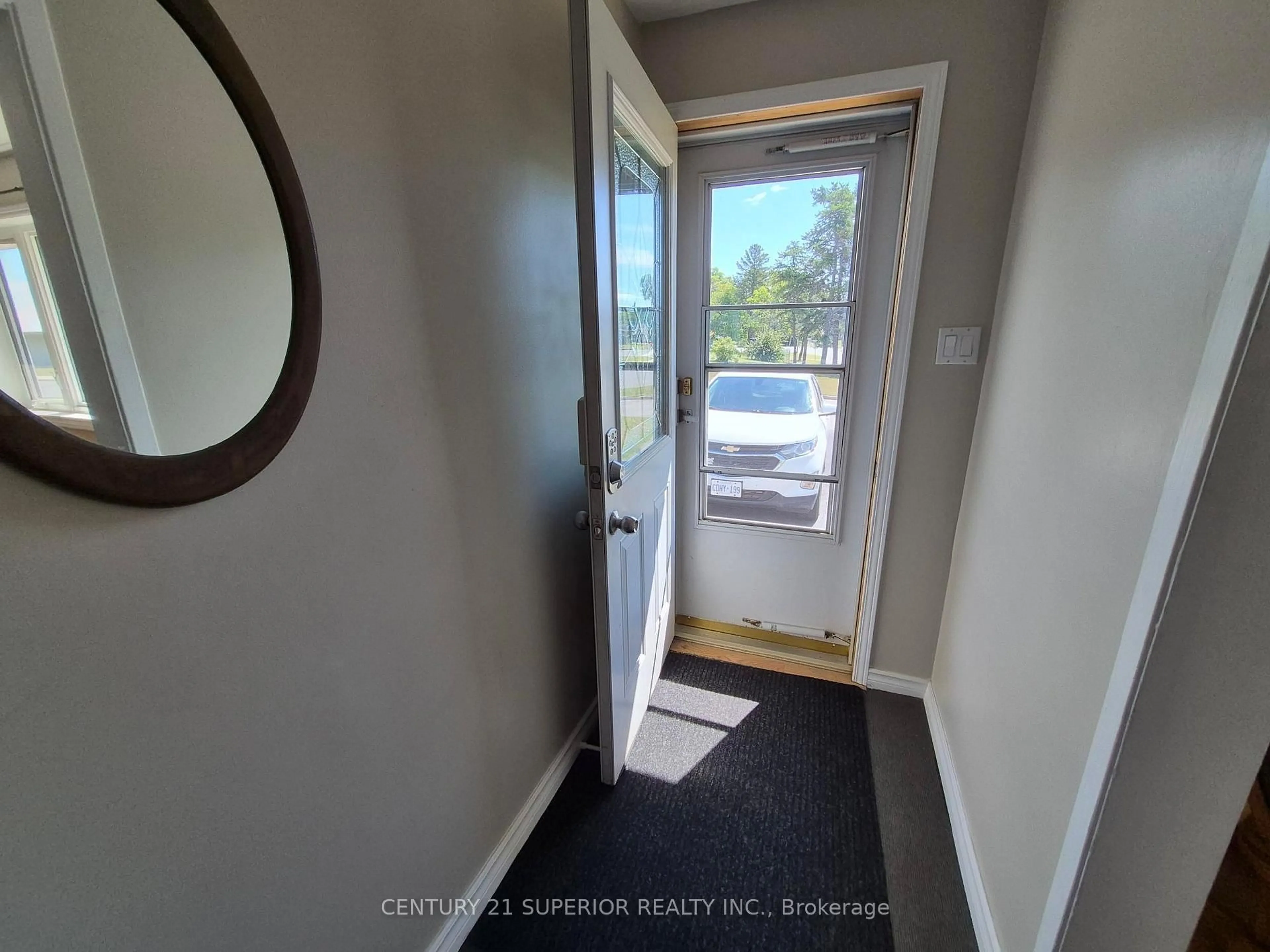 Indoor entryway for 1 Laurier Ave, Terrace Bay Ontario P0T 2W0