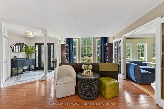 3335 Four Seasons Dr, Inverary 5