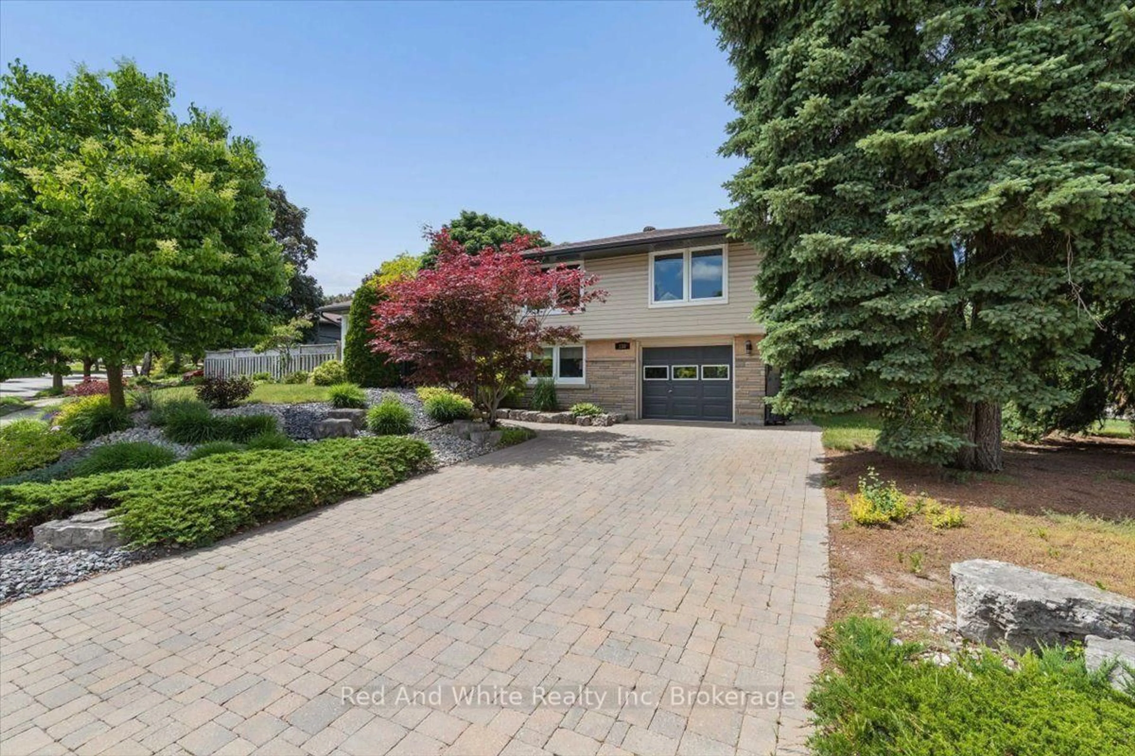 Unknown for 138 Blueridge Ave, Kitchener Ontario N2M 4E1